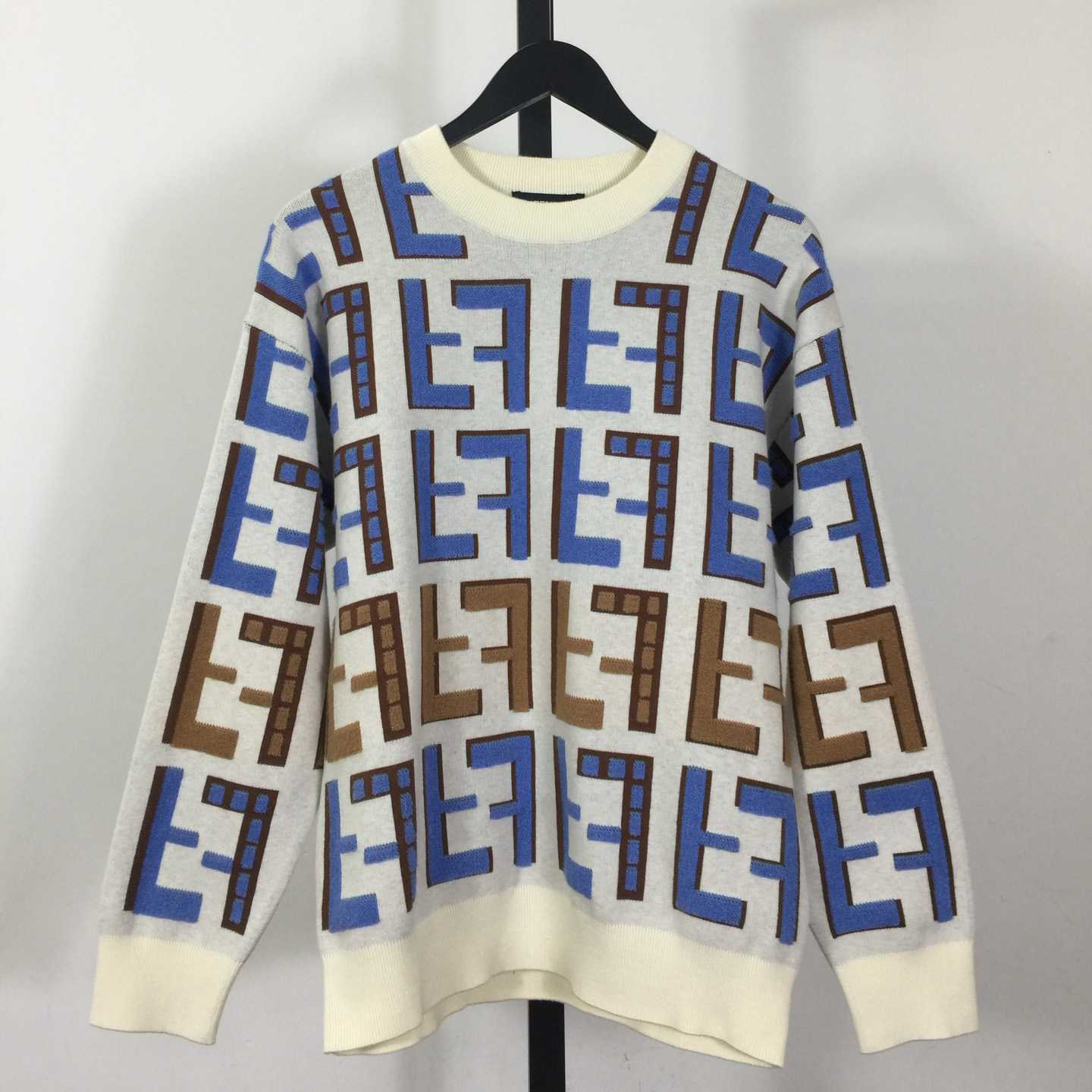 Fendi Wool Pullover - EUR FASHION