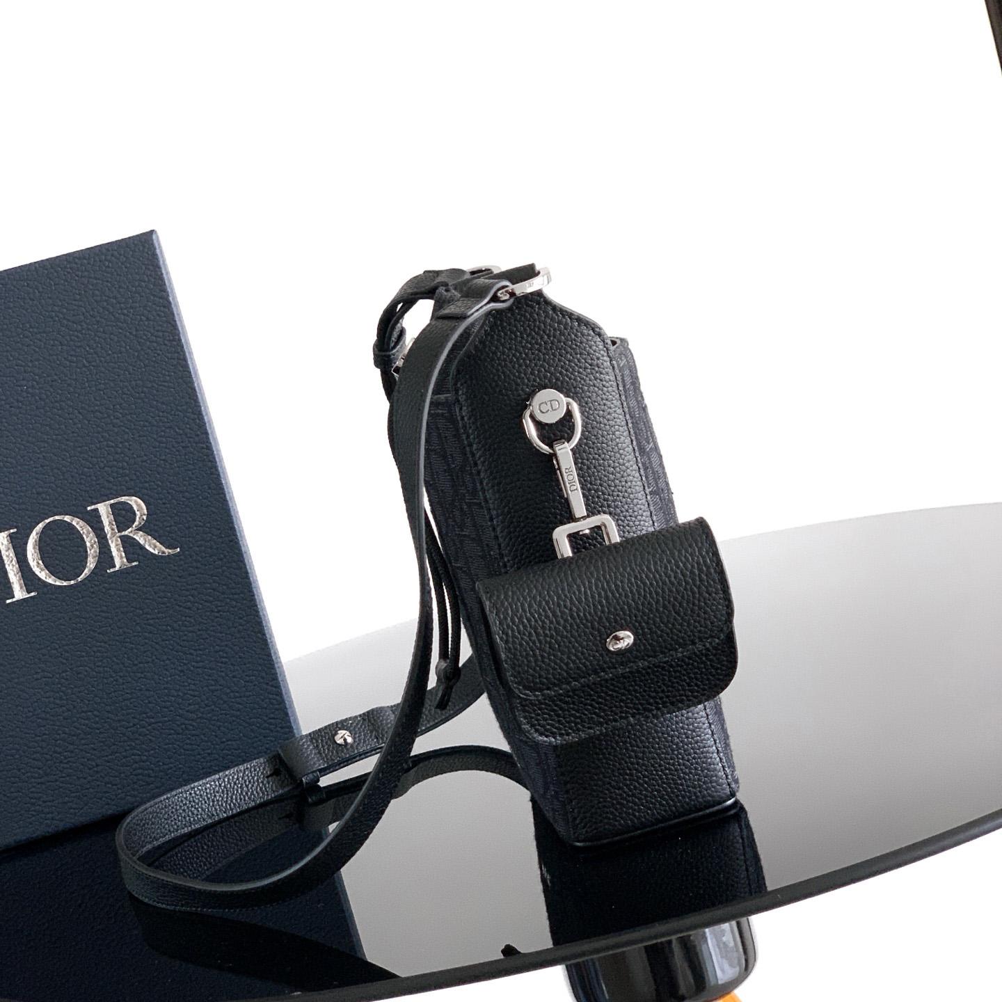 Dior Mini Bucket Bag  - EUR FASHION