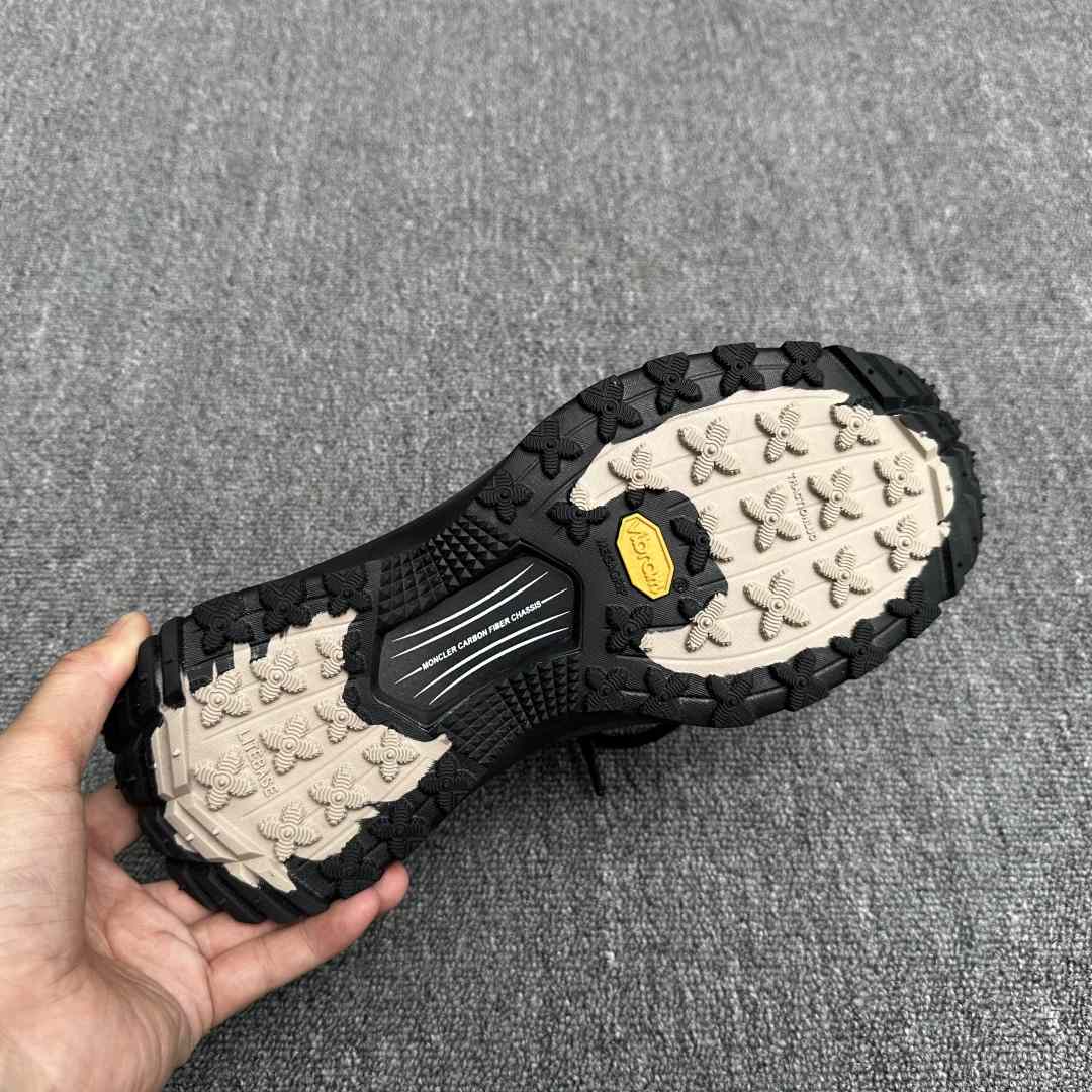 Moncler Trailgrip GTX Trainers - EUR FASHION