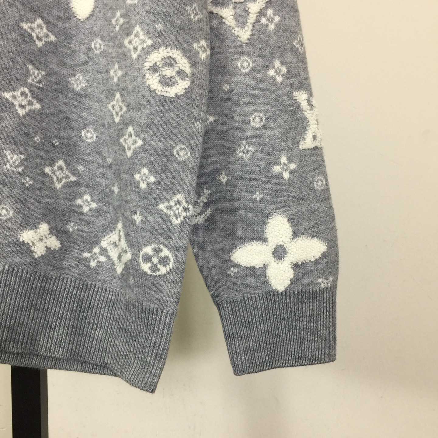 Louis Vuitton Monogram Wool Blend Pullover - EUR FASHION