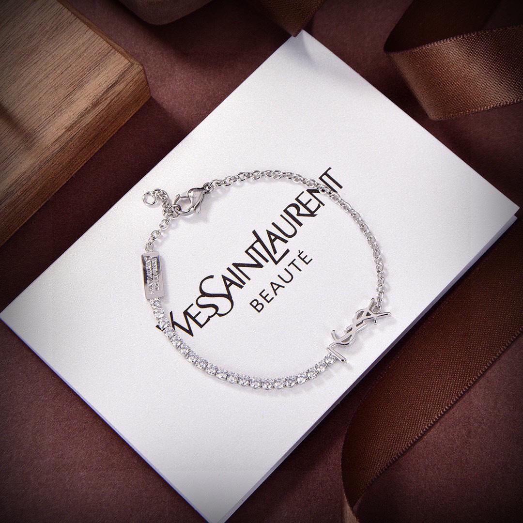Saint Laurent Cassandre Charm Bracelet In Metal And Rhinestone - EUR FASHION