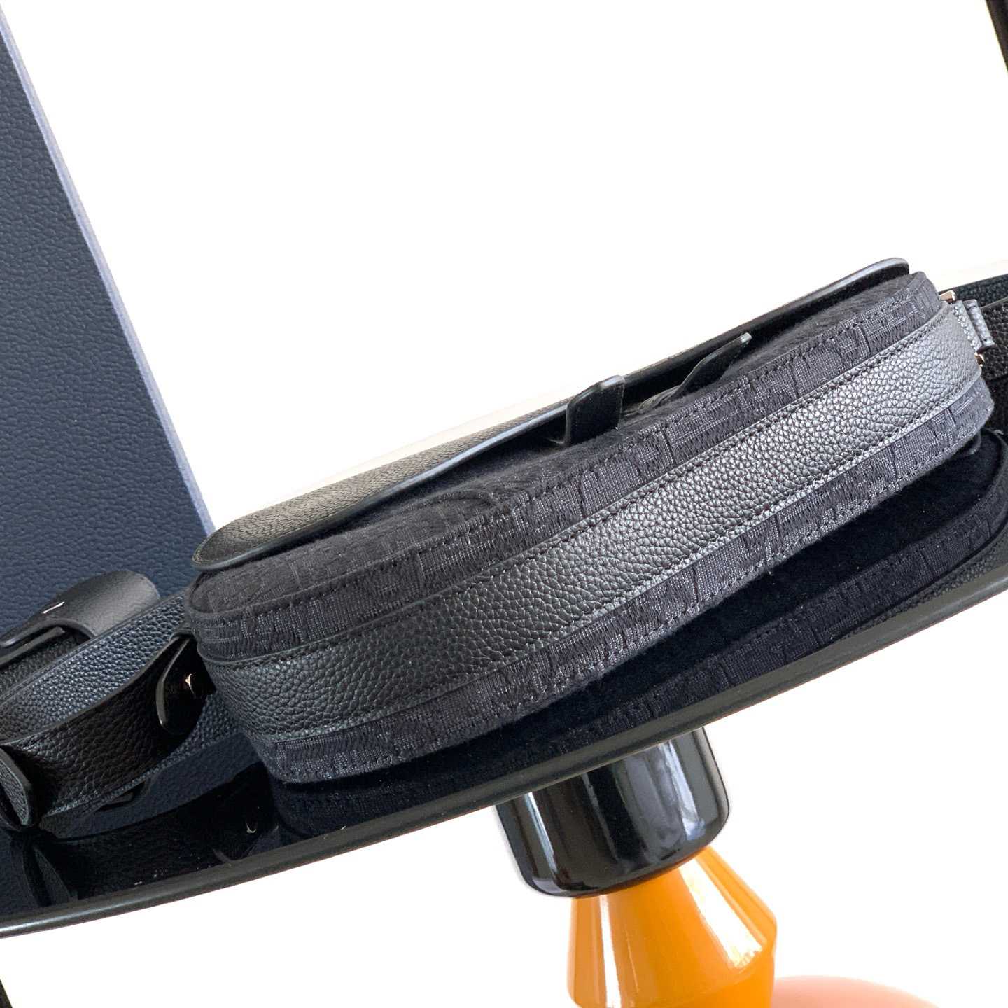 Dior Saddle Bag  - EUR FASHION