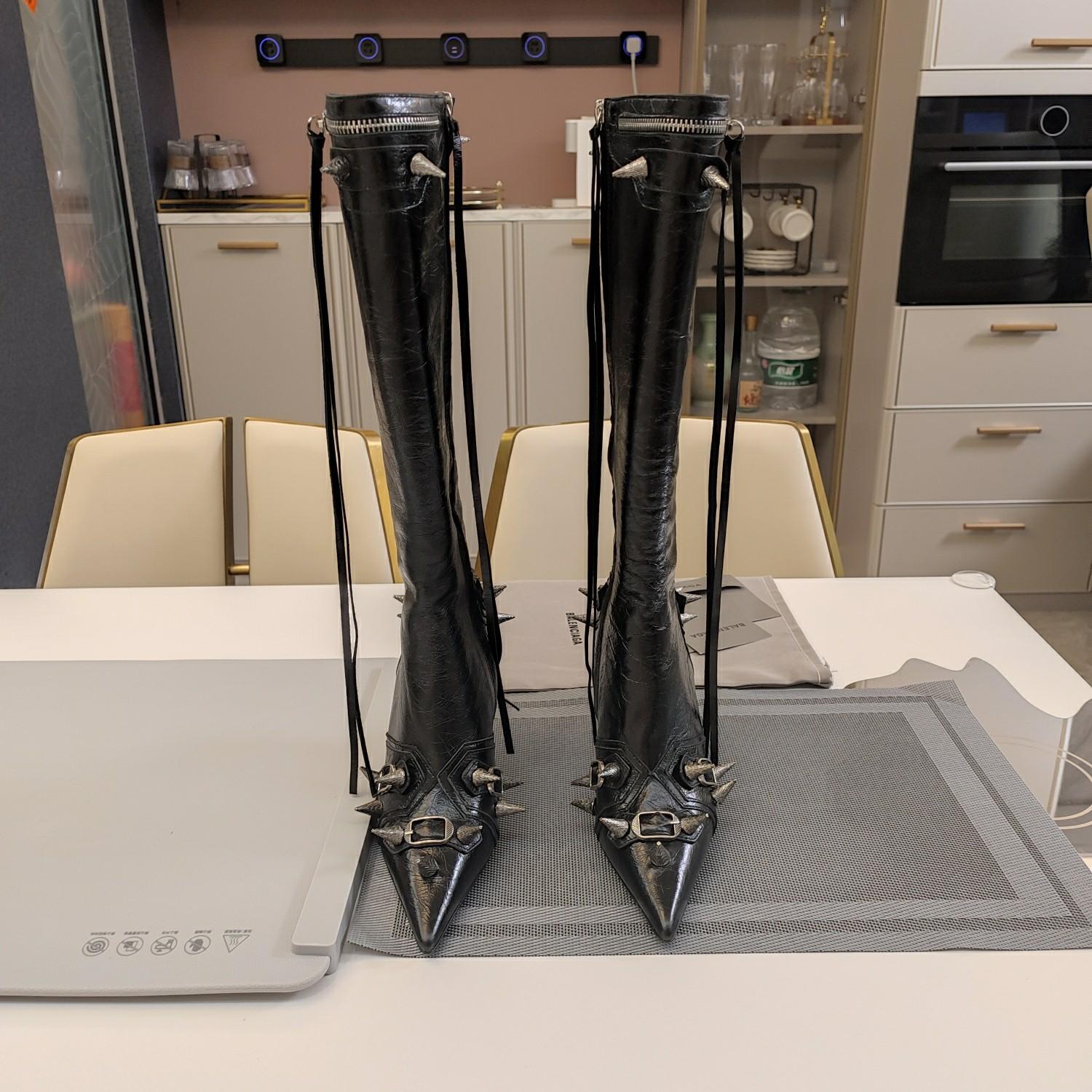 Balenciaga Cagole 90mm Boot In Black - EUR FASHION