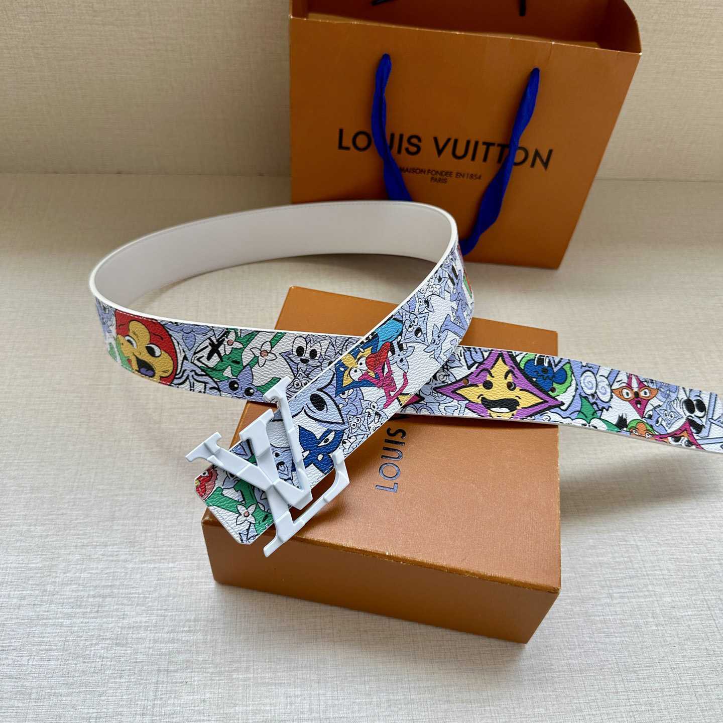 Louis Vuitton LV Initiales 40mm Reversible Belt   - EUR FASHION