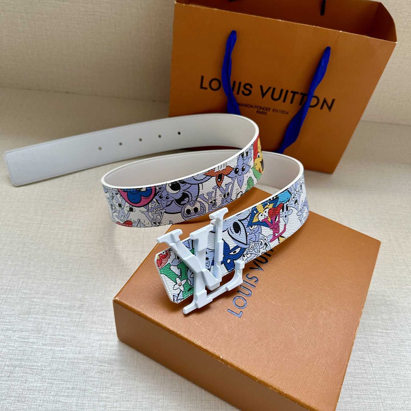 Louis Vuitton LV Initiales 40mm Reversible Belt   - EUR FASHION