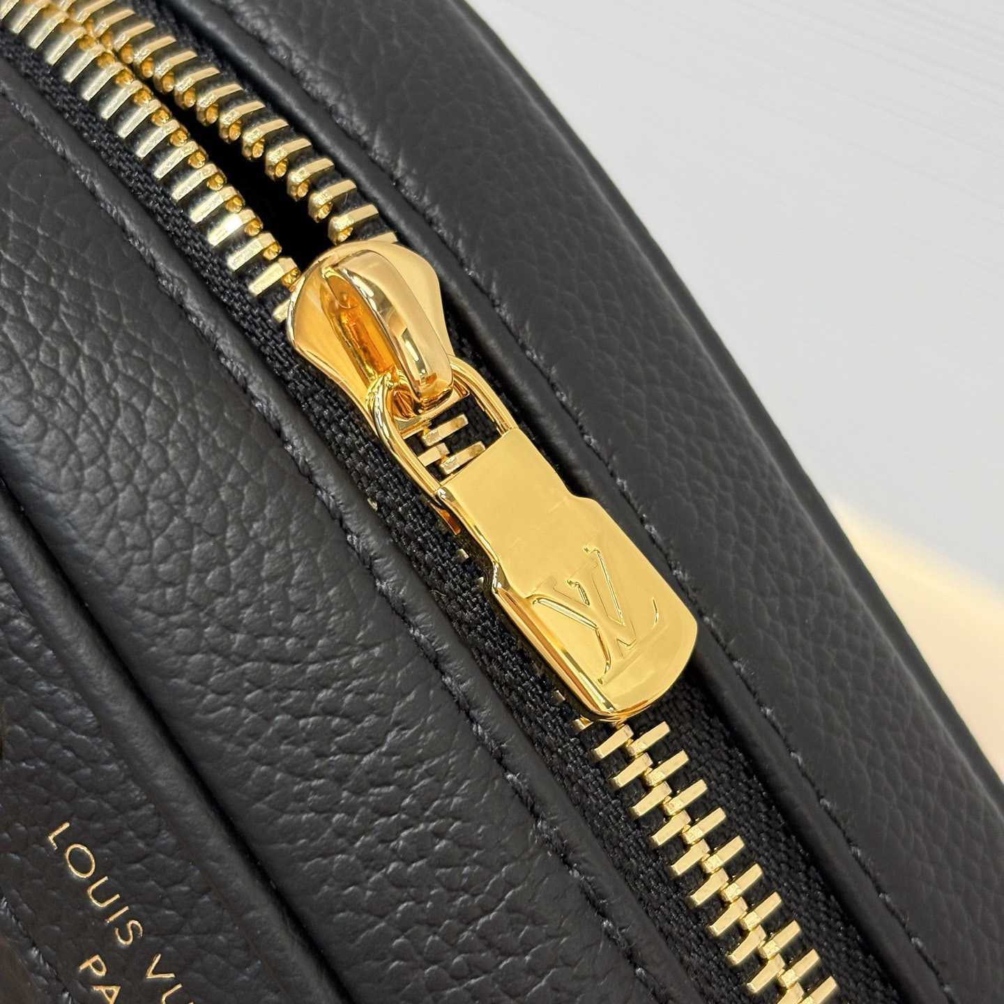 Louis Vuitton Tiny Camera Bag   M25518 - EUR FASHION