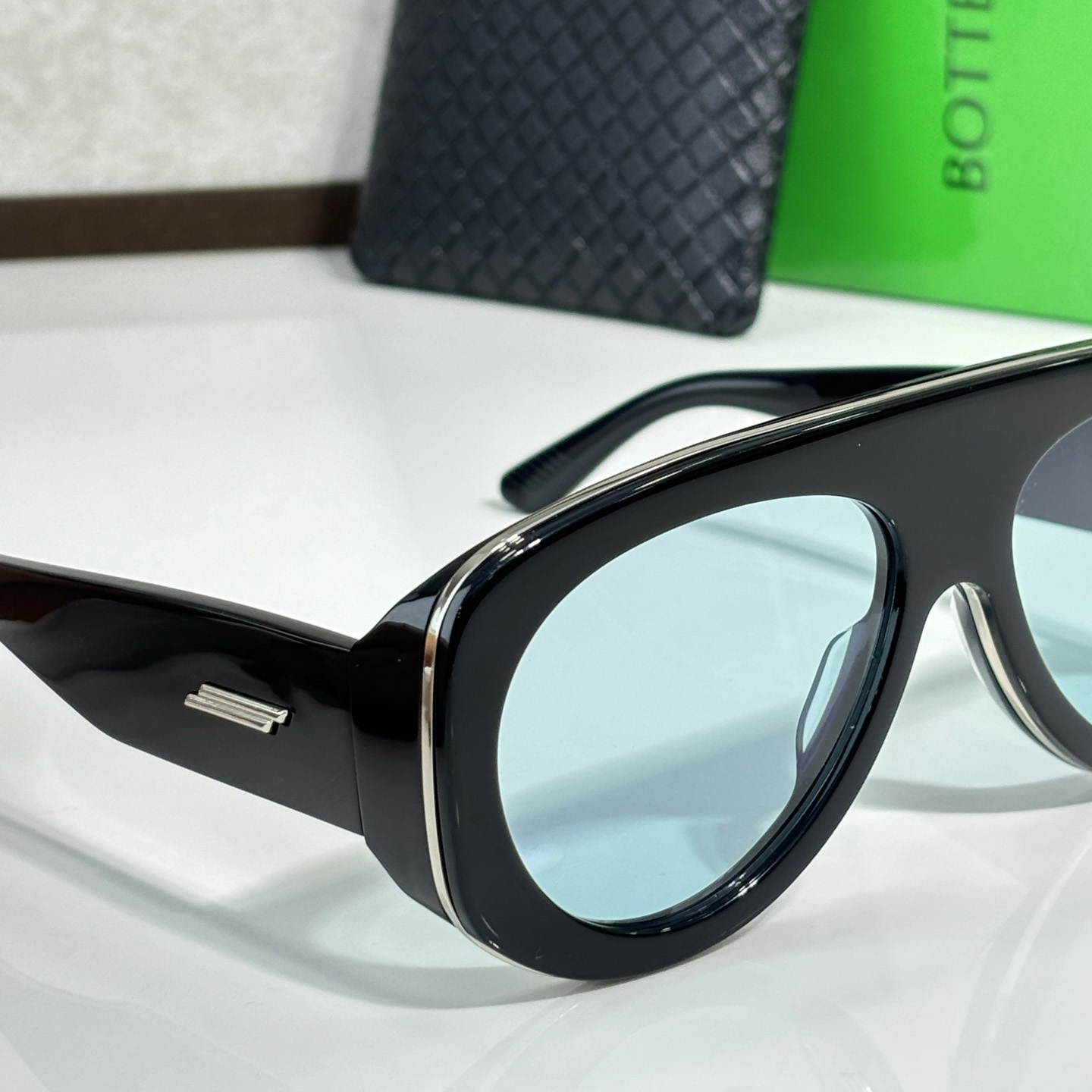 Bottega Veneta BV1362S Sunglasses   - EUR FASHION