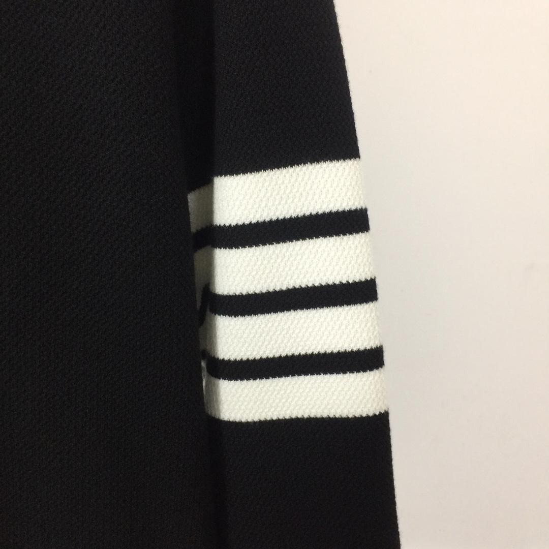 Thom Browne 4-Bar Cardigan - EUR FASHION