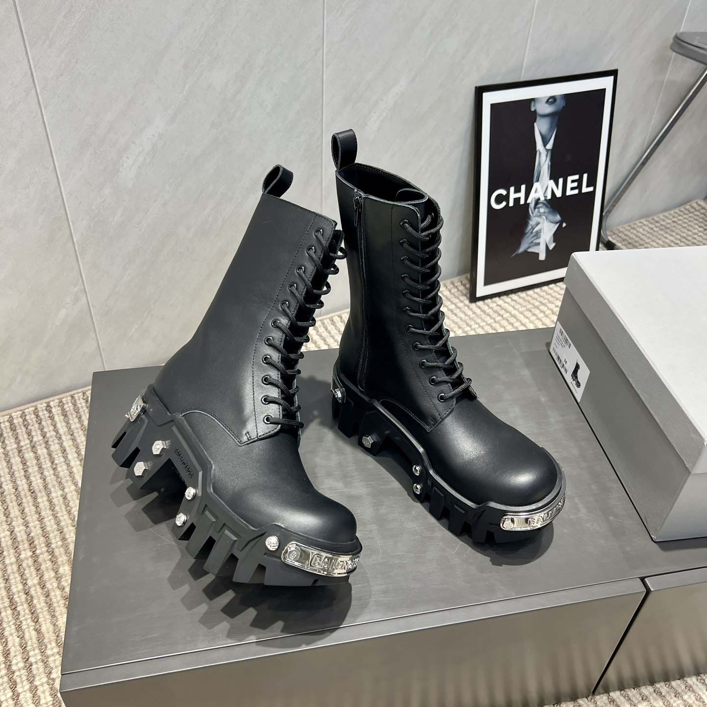 Balenciaga Bulldozer Lace-Up Boot in black matte smooth calfskin - EUR FASHION