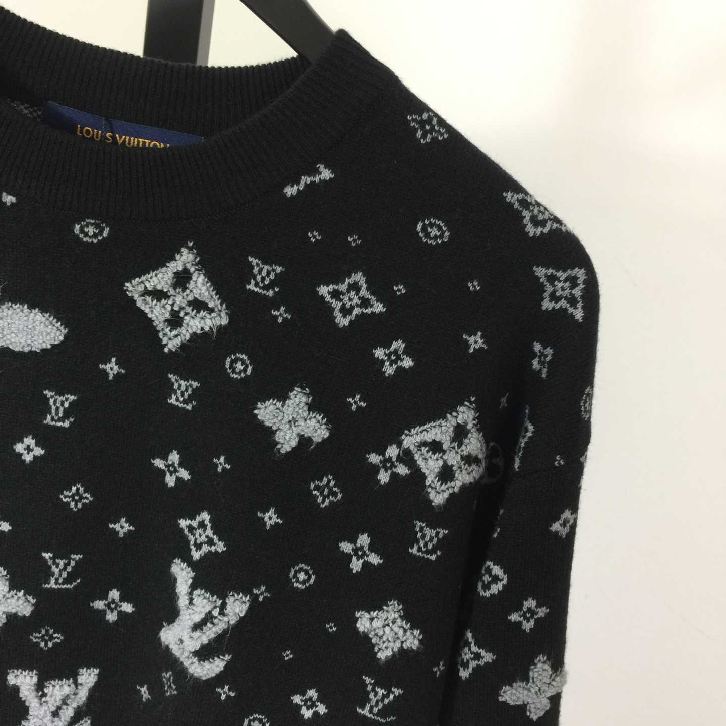 Louis Vuitton Monogram Wool Blend Pullover - EUR FASHION