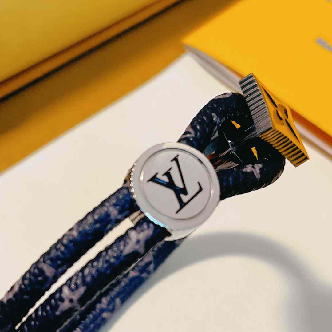 Louis Vuitton Catch It Bracelet   M8111 - EUR FASHION