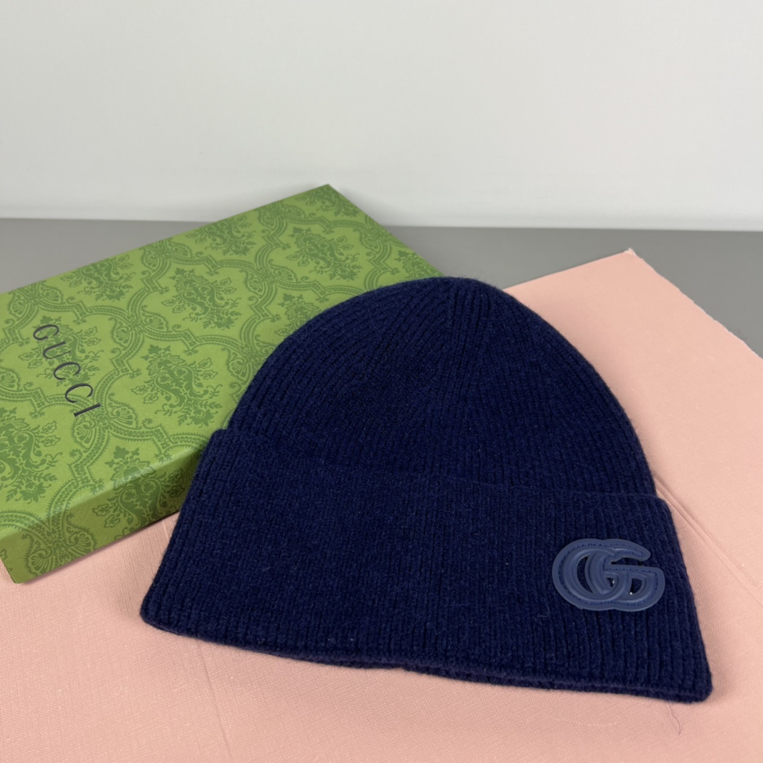 Gucci Cashmere Hat With Patch In Dark Blue - EUR FASHION