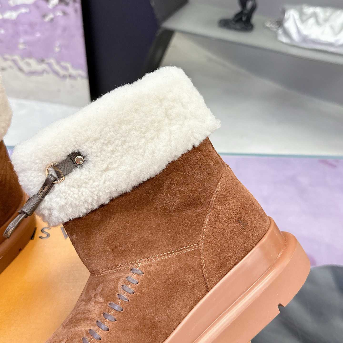 Louis Vuitton Cortina Ankle Boot   1AIUFE - EUR FASHION