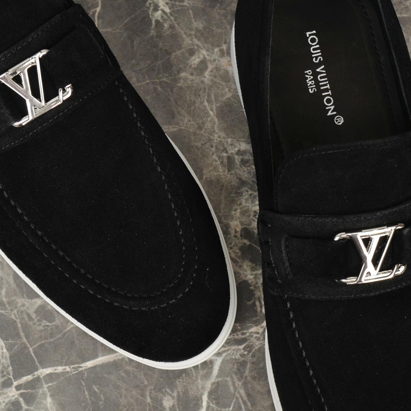 Louis Vuitton Estate Loafers - EUR FASHION