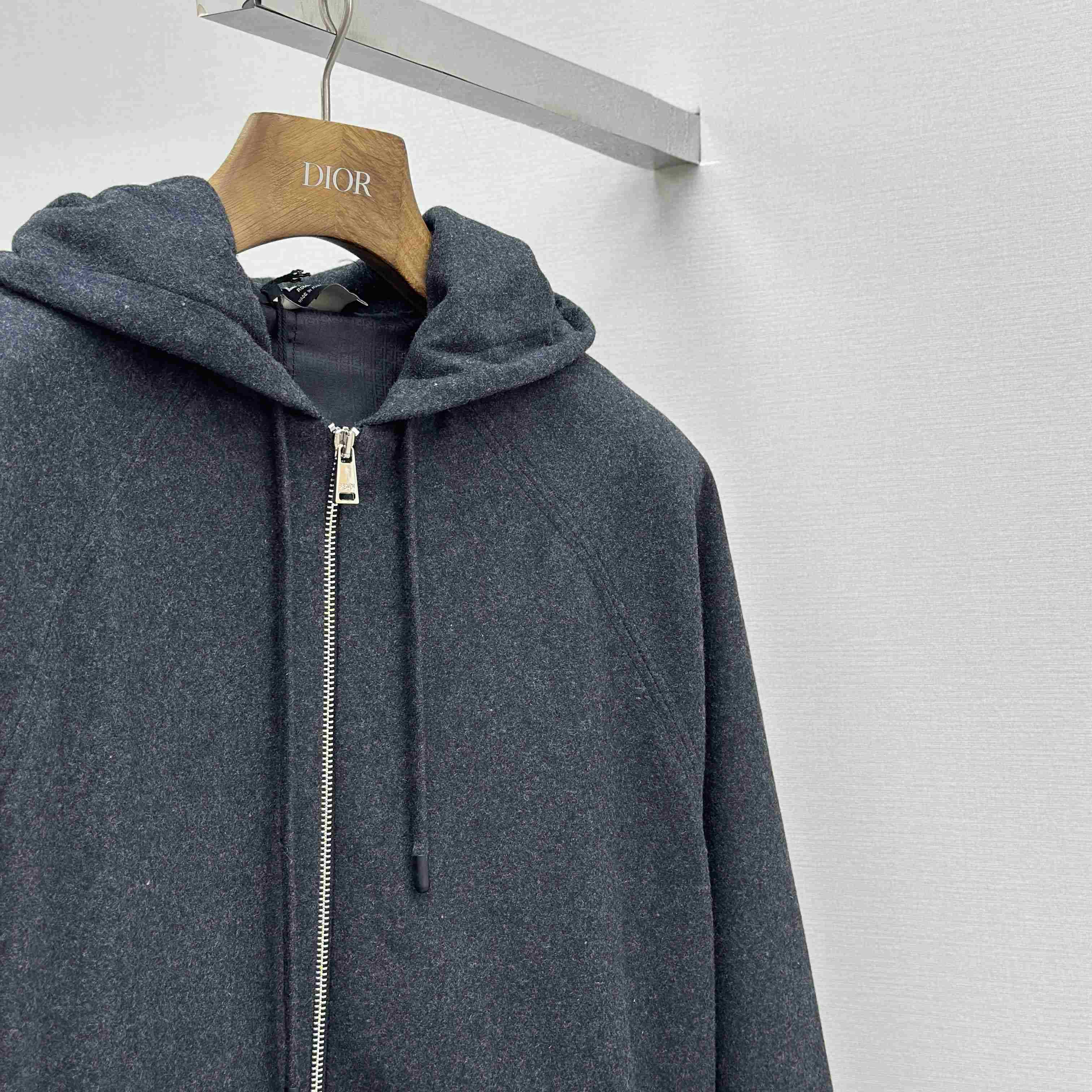 Fendi Dark Grey Cashmere Sweatshirt - EUR FASHION