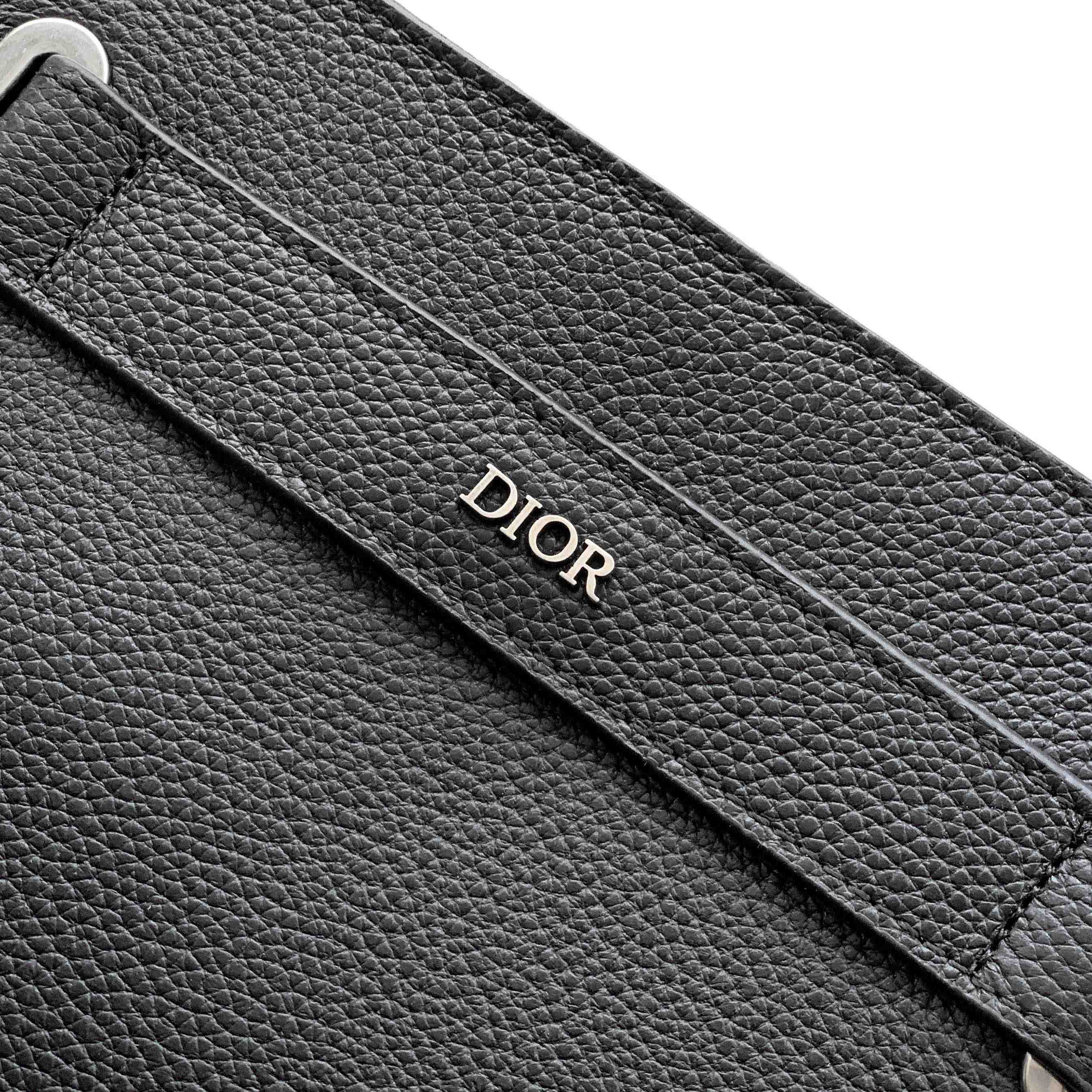 Dior Normandie A5 Triangle Pouch   - EUR FASHION