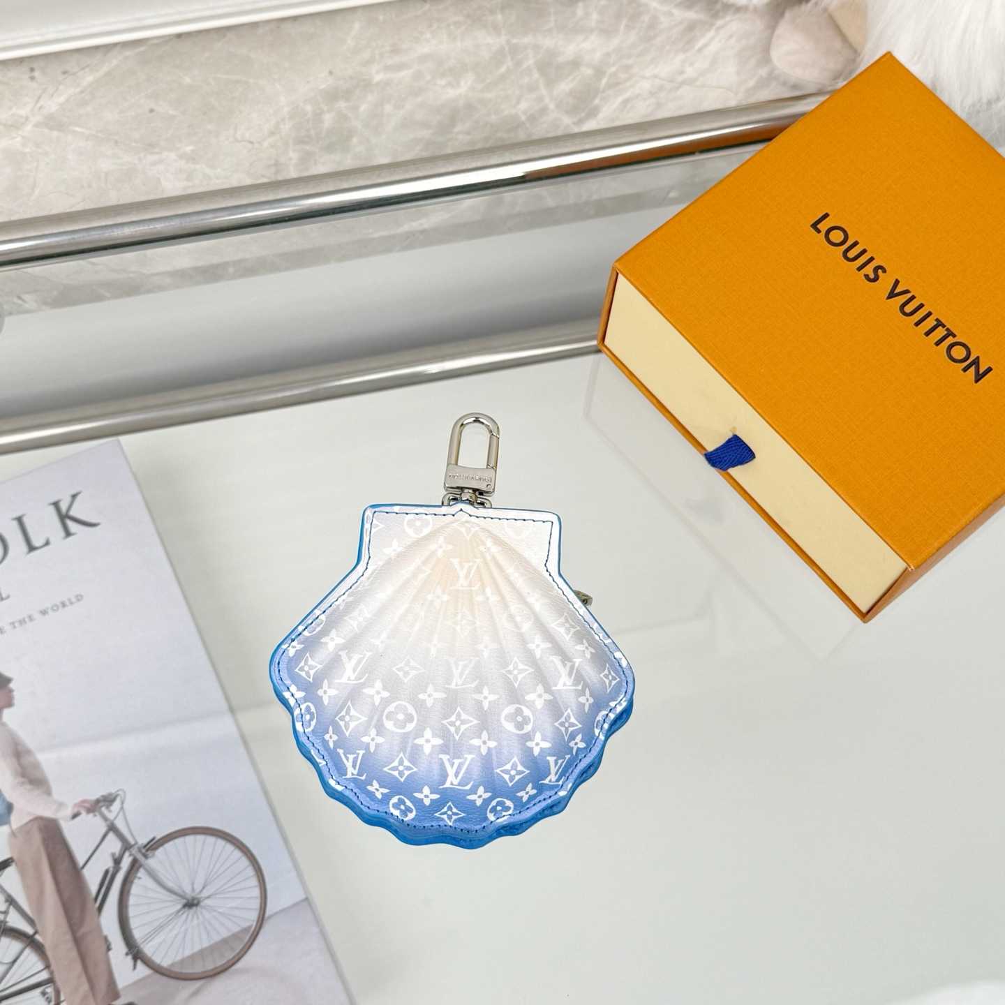 Louis Vuitton LV Shell Bag Charm   M02620 - EUR FASHION