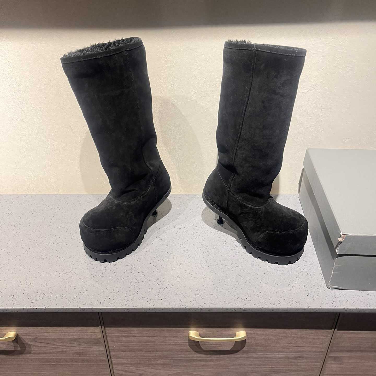 Balenciaga Alaska Fur High Boots - EUR FASHION