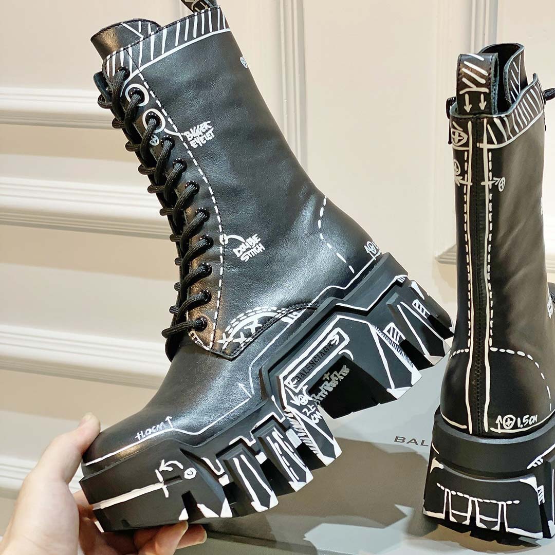 Balenciaga Bulldozer Lace-Up Boot In Black  - EUR FASHION