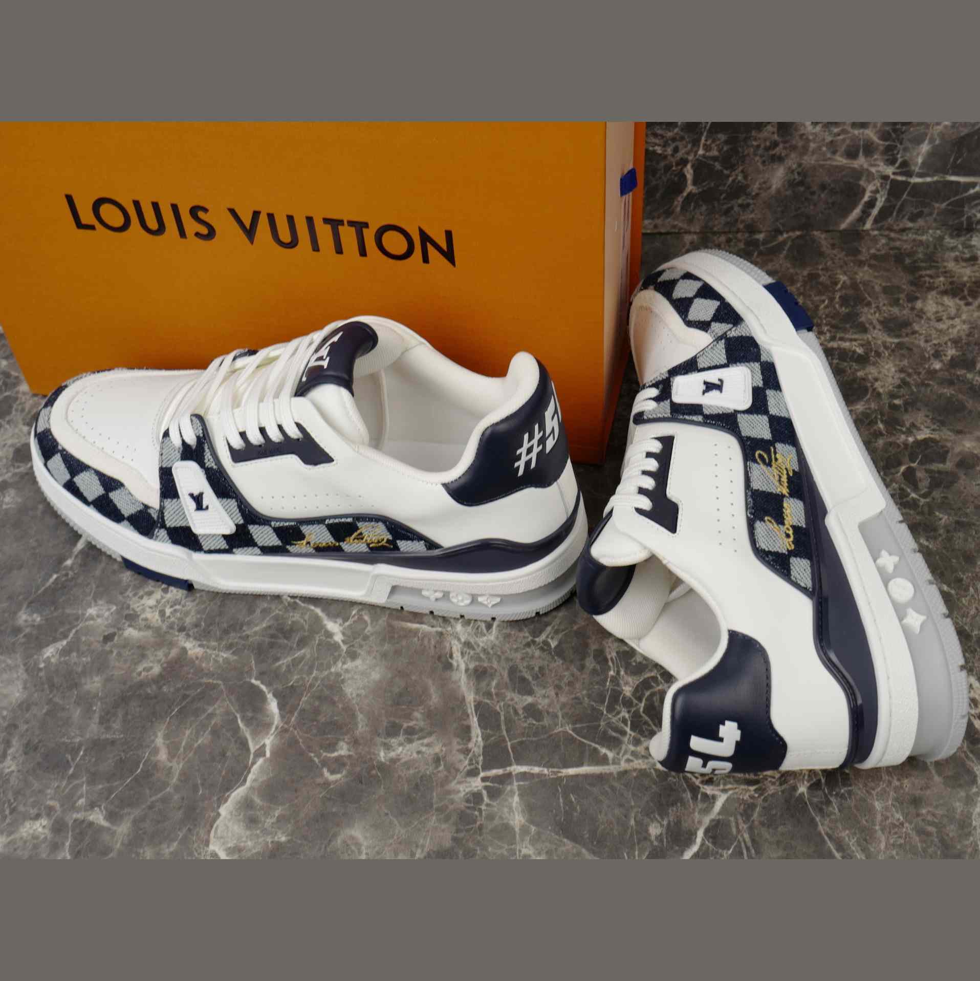 Louis Vuitton LV Trainer Sneaker   1AIKR1 - EUR FASHION