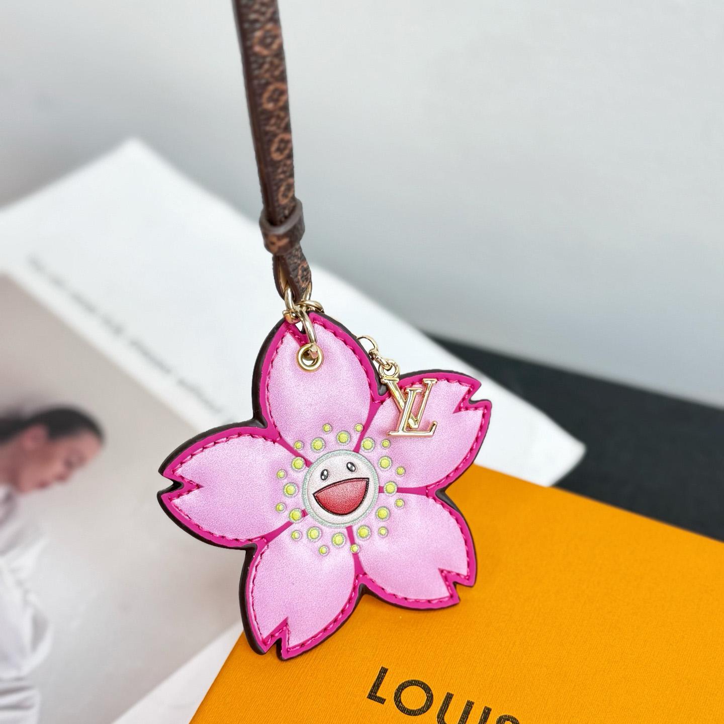 Louis Vuitton x Takashi Murakami bag charm - EUR FASHION