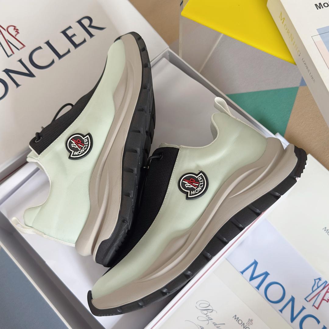Moncler Sneakers - EUR FASHION