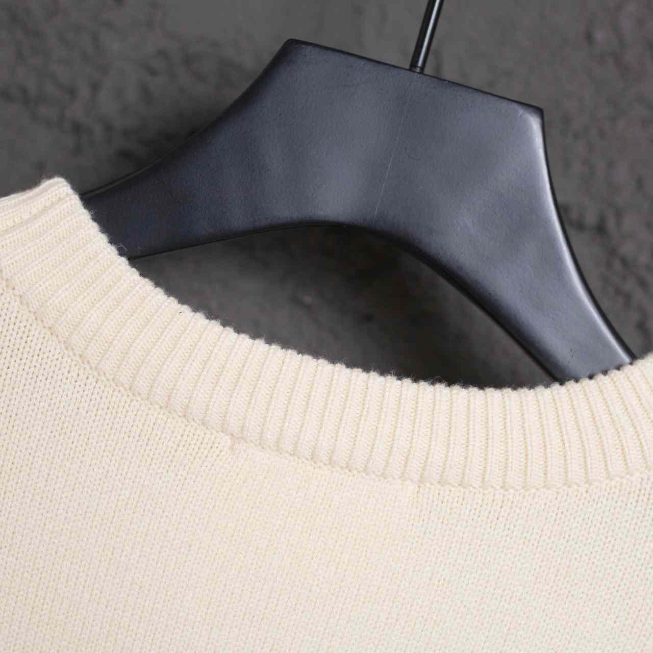 AMI Paris Ami De Coeur Patch Sweater - EUR FASHION