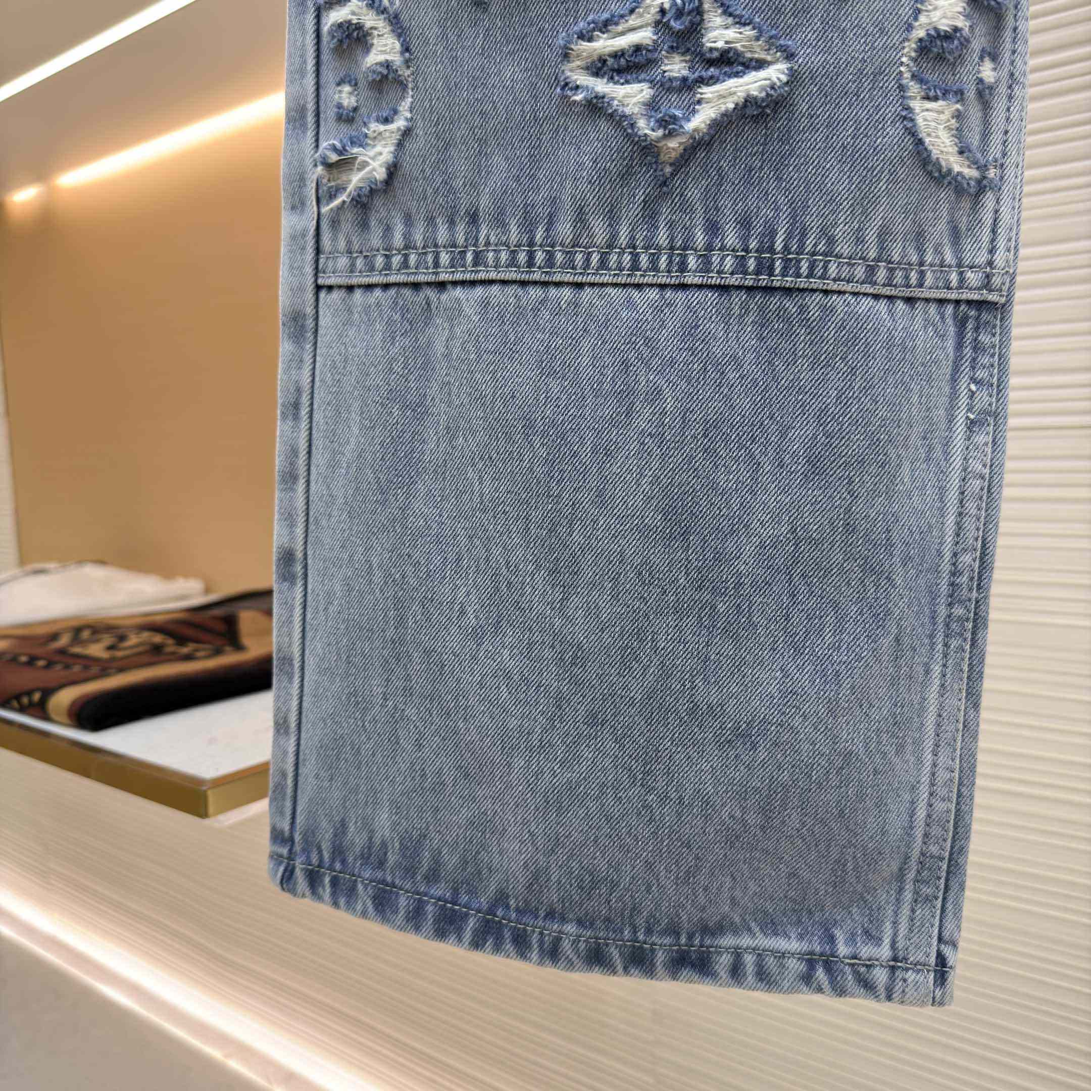 Louis Vuitton Denim Skate Jeans - EUR FASHION