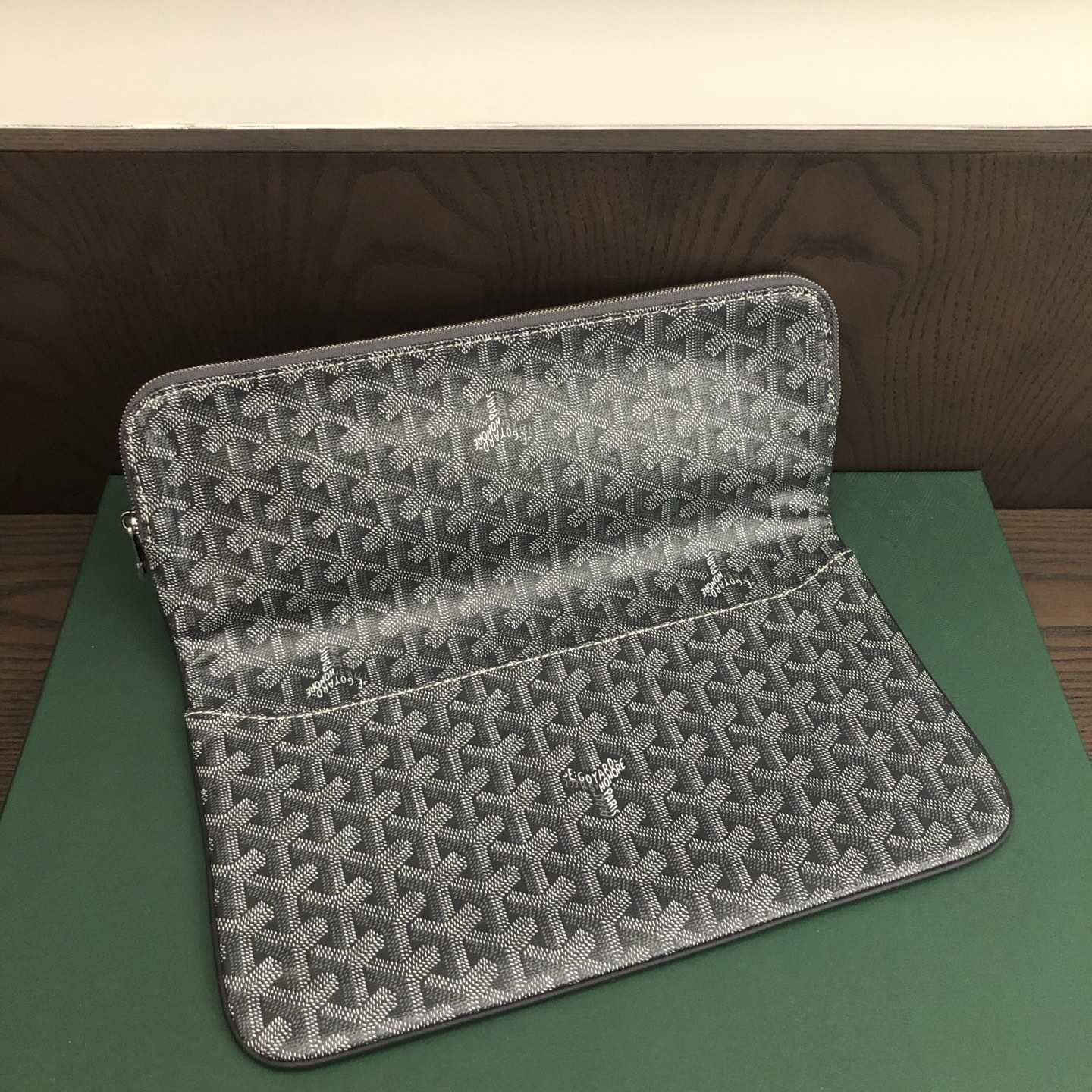 Goyard Sainte-Marie MM Clutch - EUR FASHION