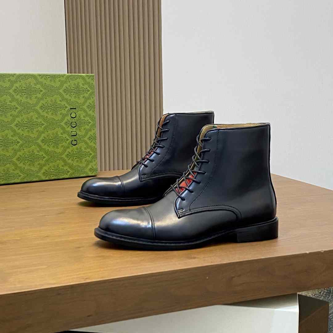 Gucci Men's Leather Lace-Up Boots - EUR FASHION