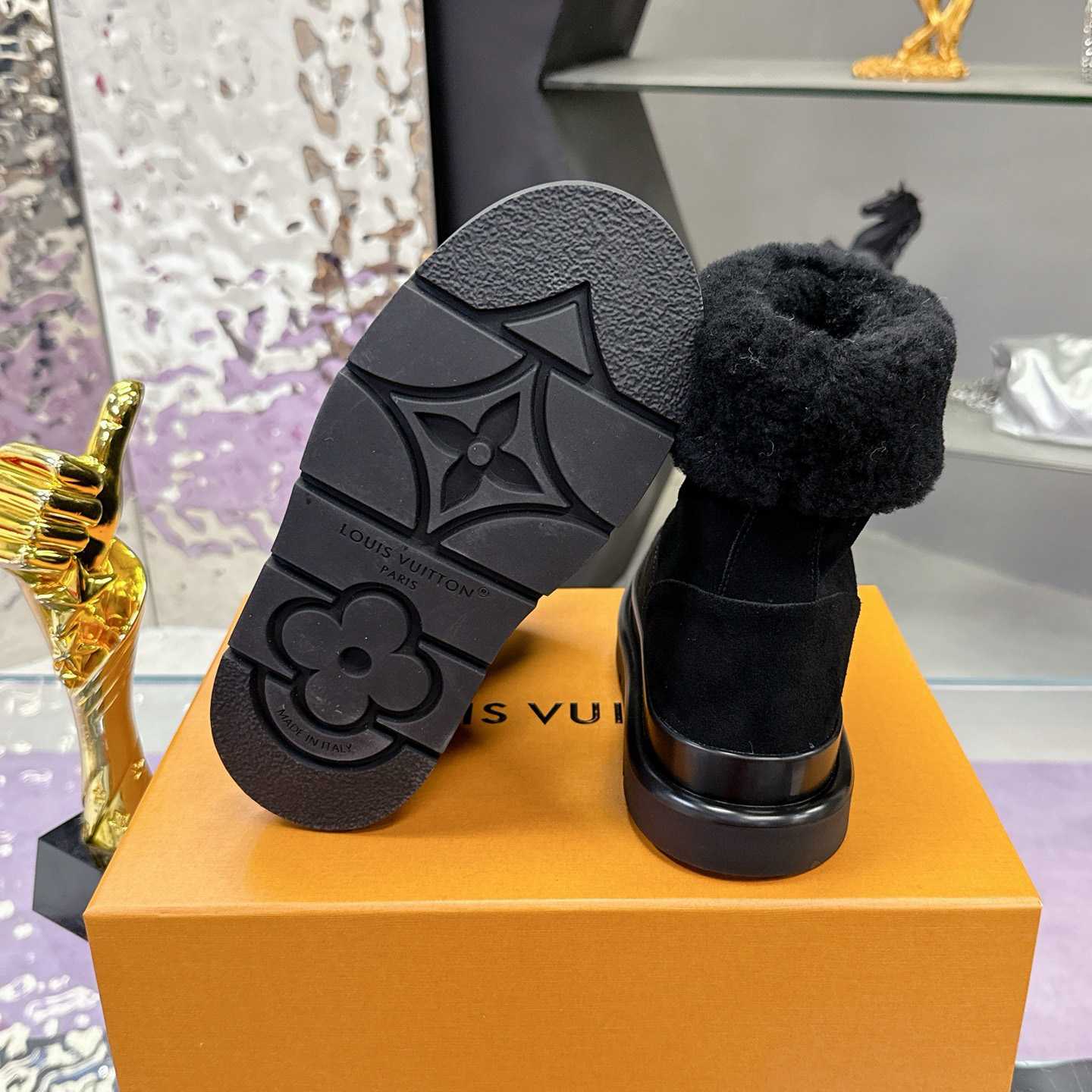 Louis Vuitton Cortina Ankle Boot   1AIUEG - EUR FASHION