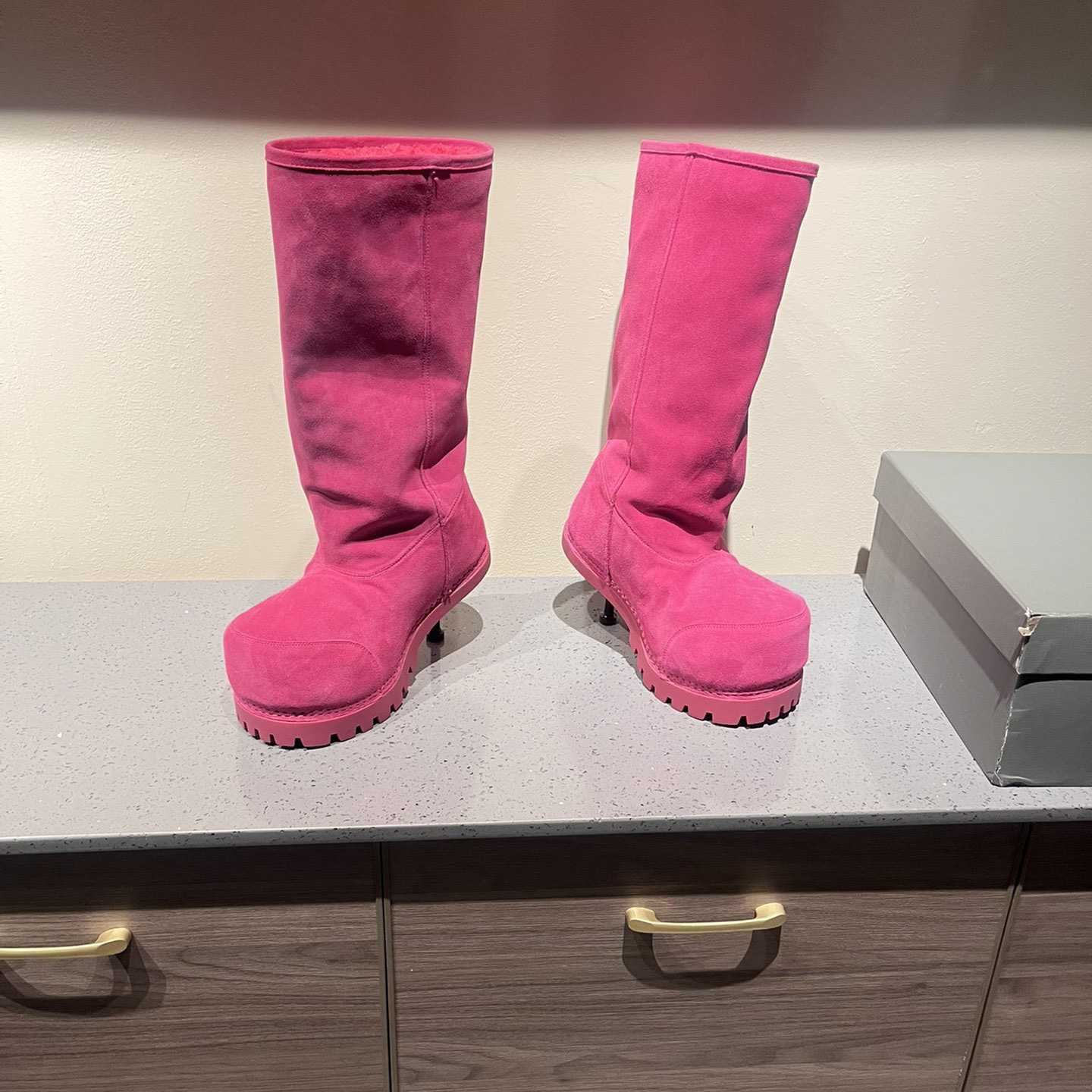 Balenciaga Alaska Fur High Boots - EUR FASHION