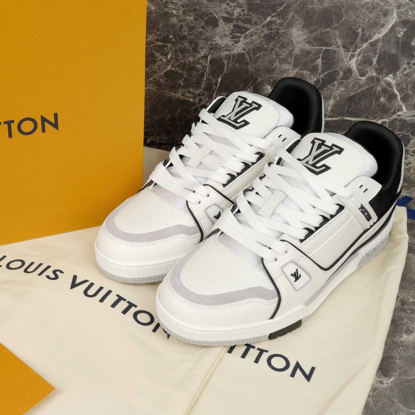 Louis Vuitton LV Trainer Sneaker   1AIJ48 - EUR FASHION