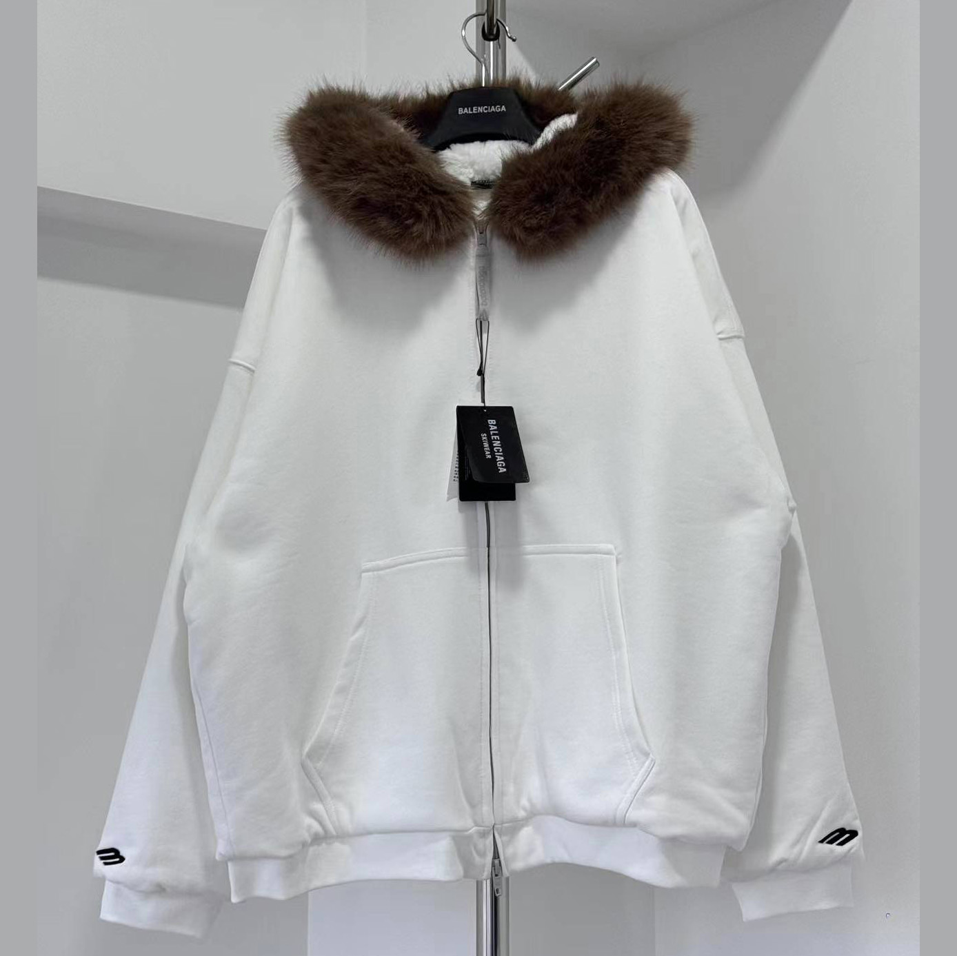 Balenciaga Fluffy Zip-Up Hoodie In Chalky White Medium Fleece - EUR FASHION