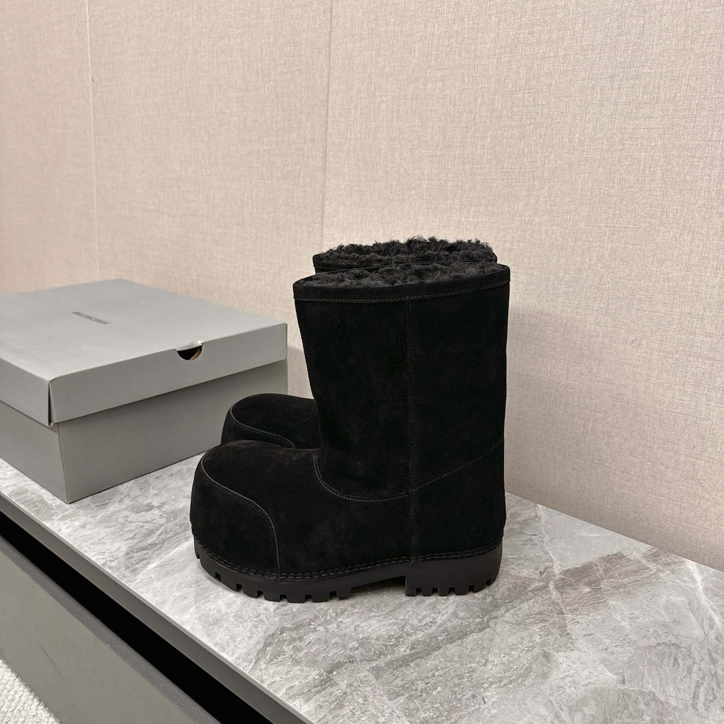 Balenciaga Alaska Fur High Boots - EUR FASHION