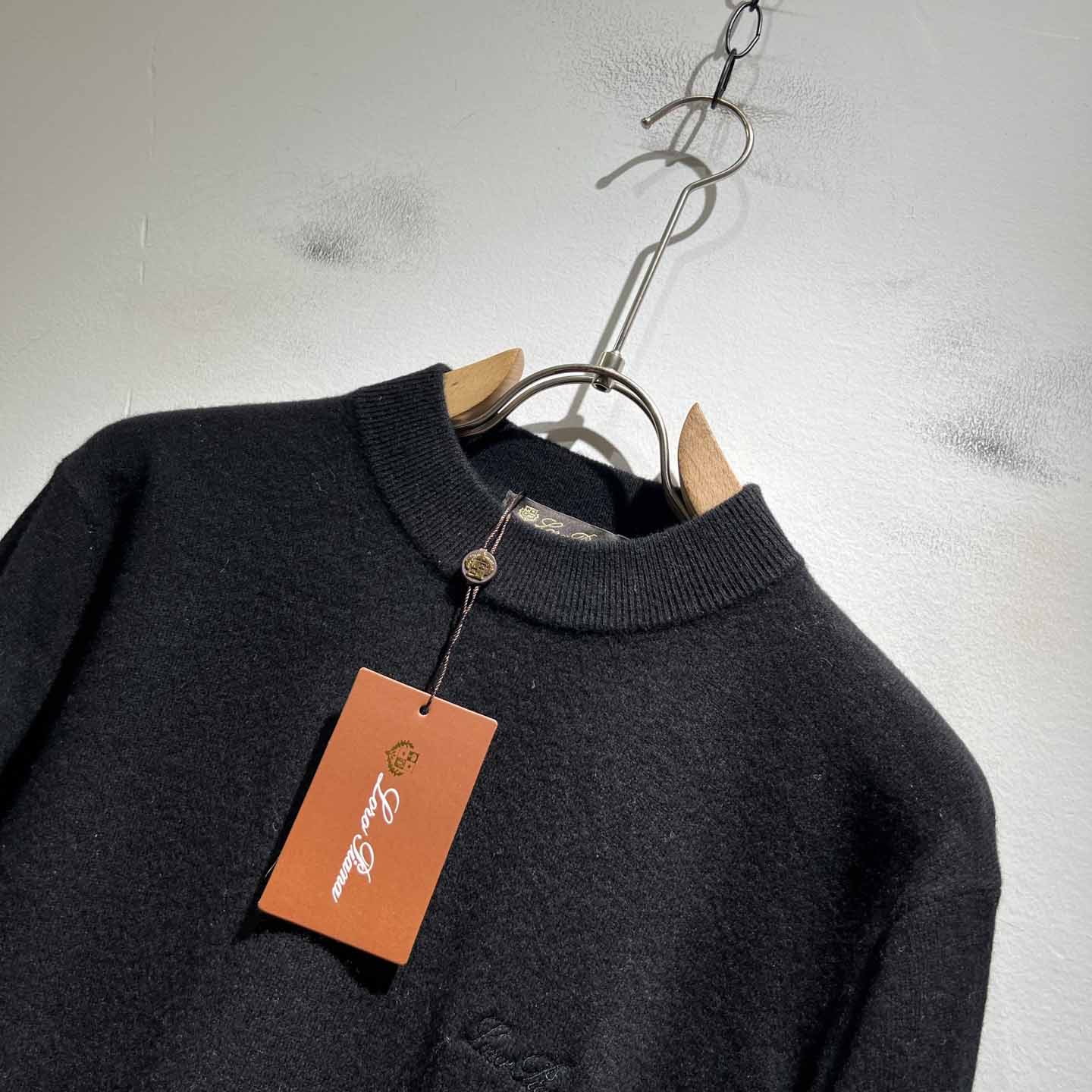 Loro Piana Classic Crewneck - EUR FASHION