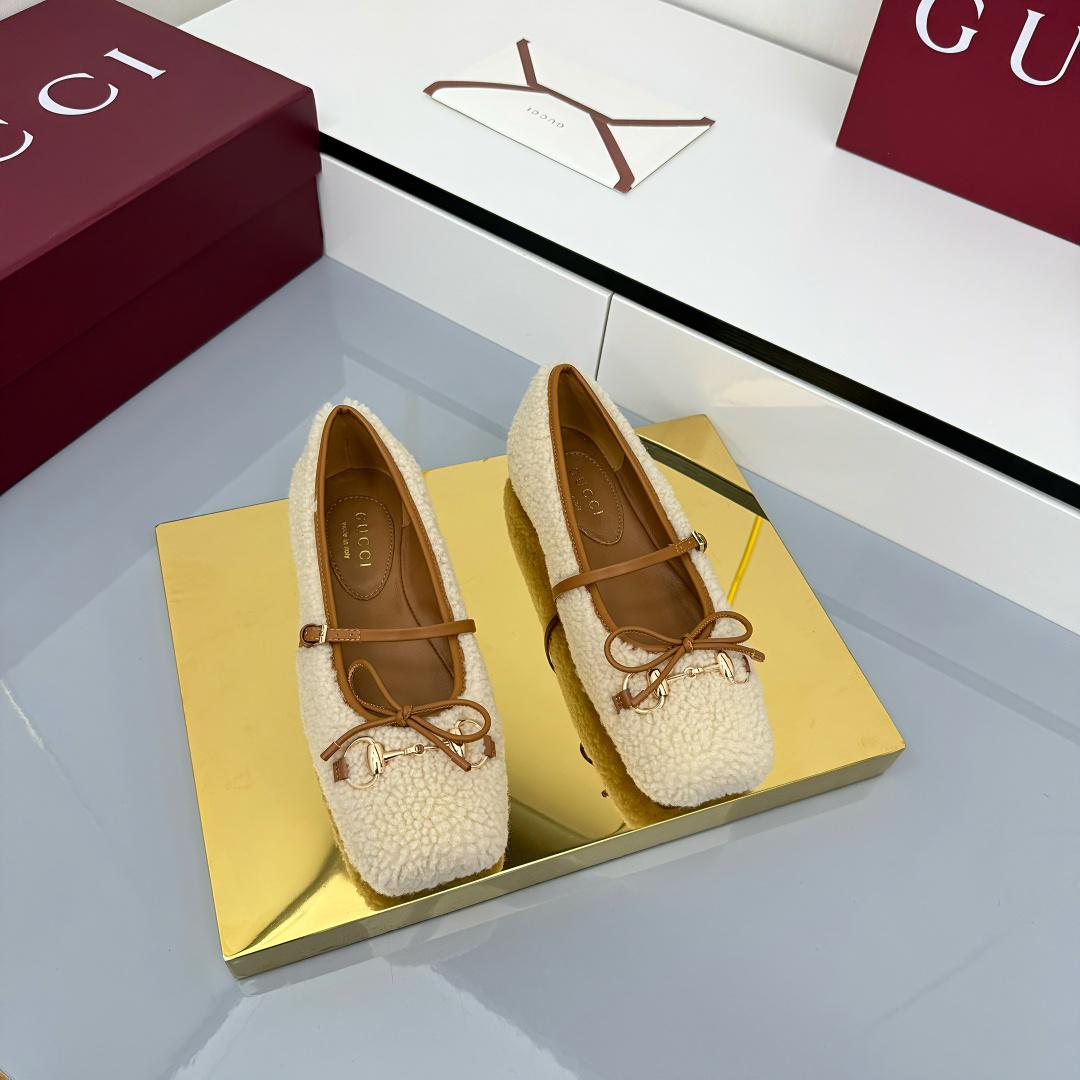Gucci Women's Gucci Horsebit Ballet Flat - EUR FASHION
