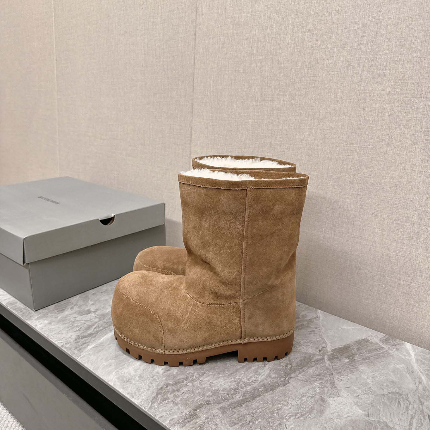 Balenciaga Alaska Fur High Boots - EUR FASHION