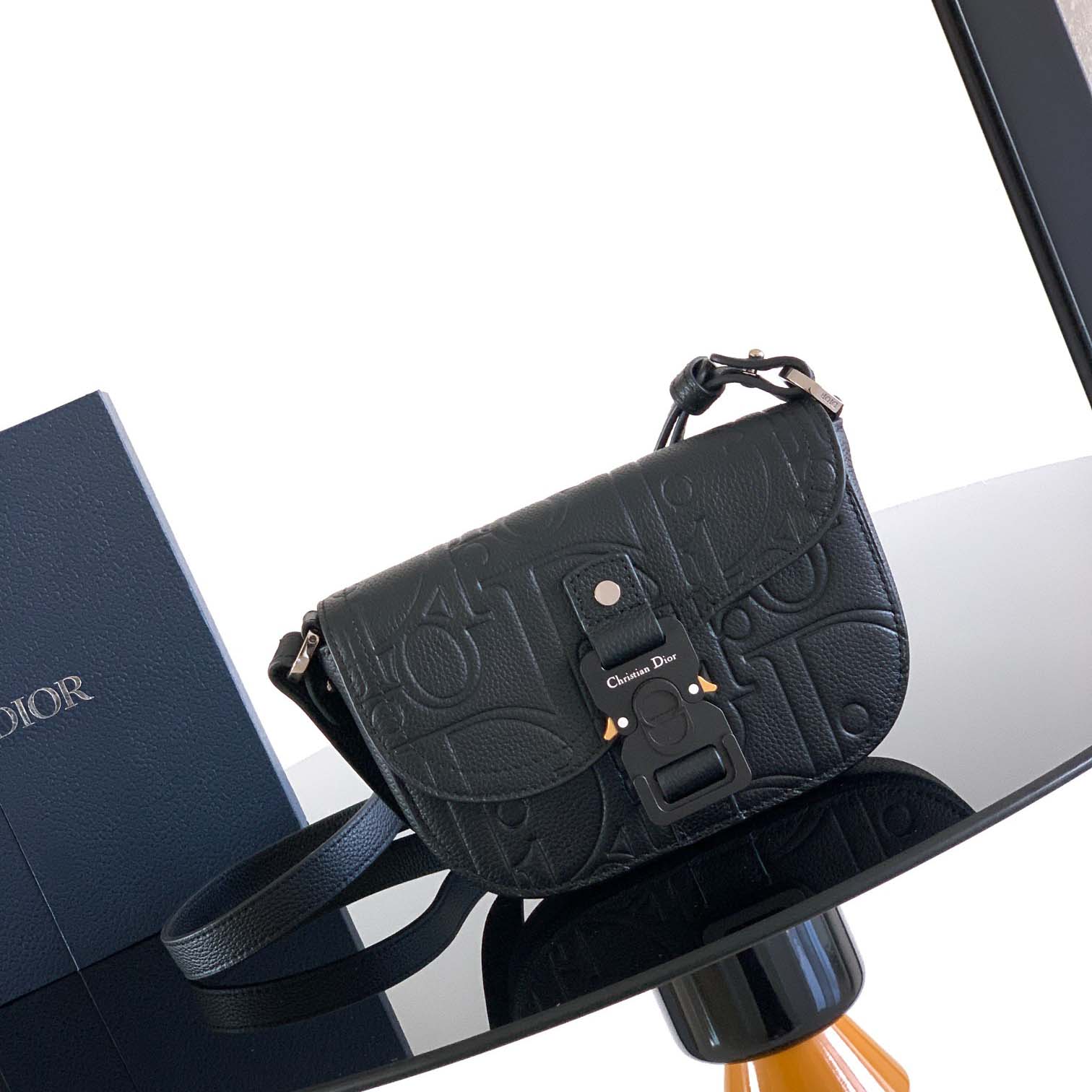 Dior Mini Saddle Messenger Bag With Flap  - EUR FASHION