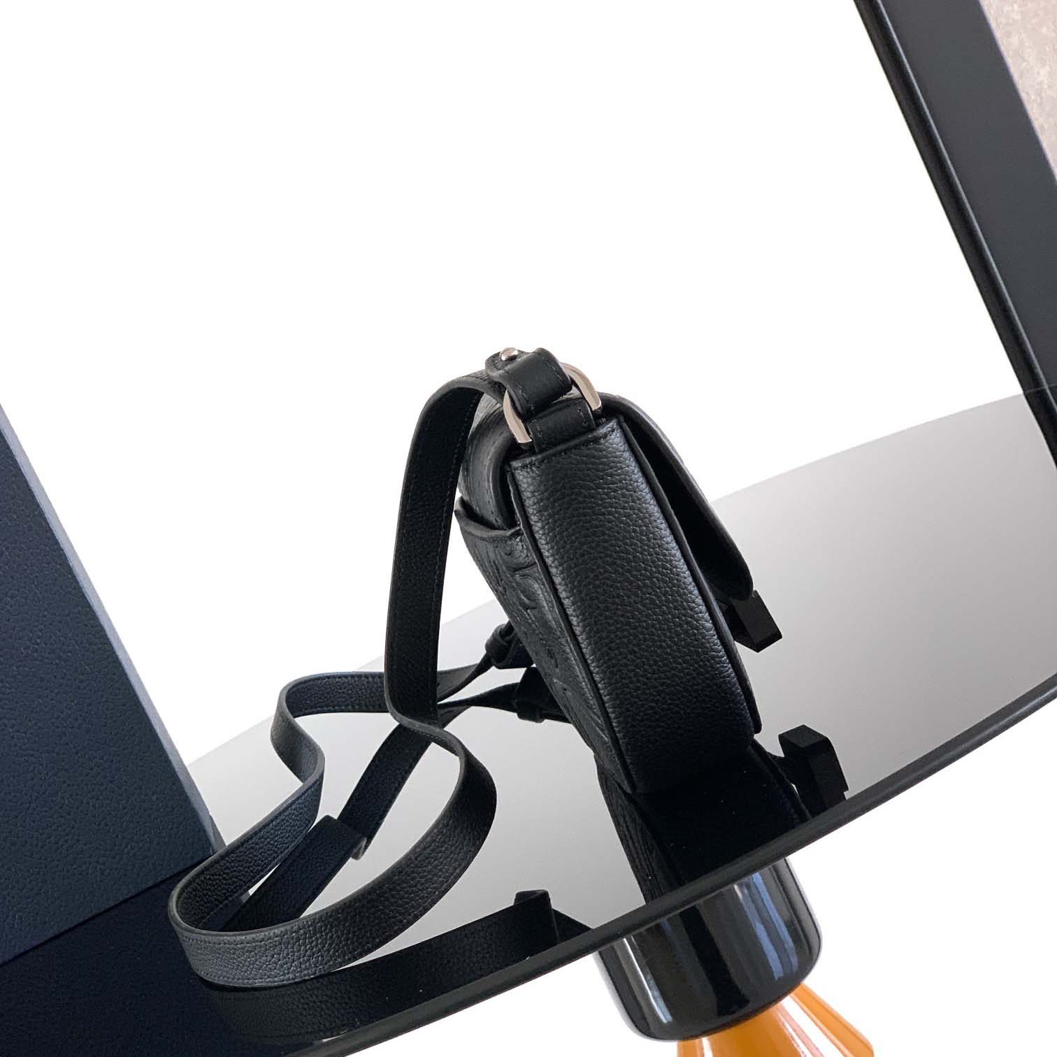 Dior Mini Saddle Messenger Bag With Flap  - EUR FASHION