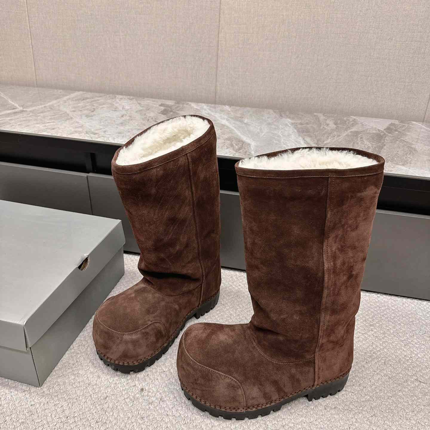 Balenciaga Alaska Fur High Boots - EUR FASHION
