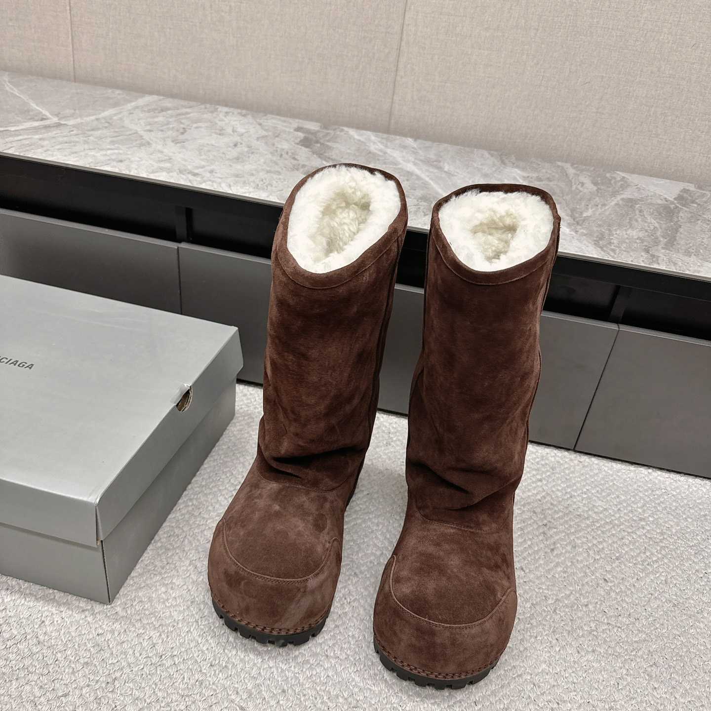 Balenciaga Alaska Fur High Boots - EUR FASHION