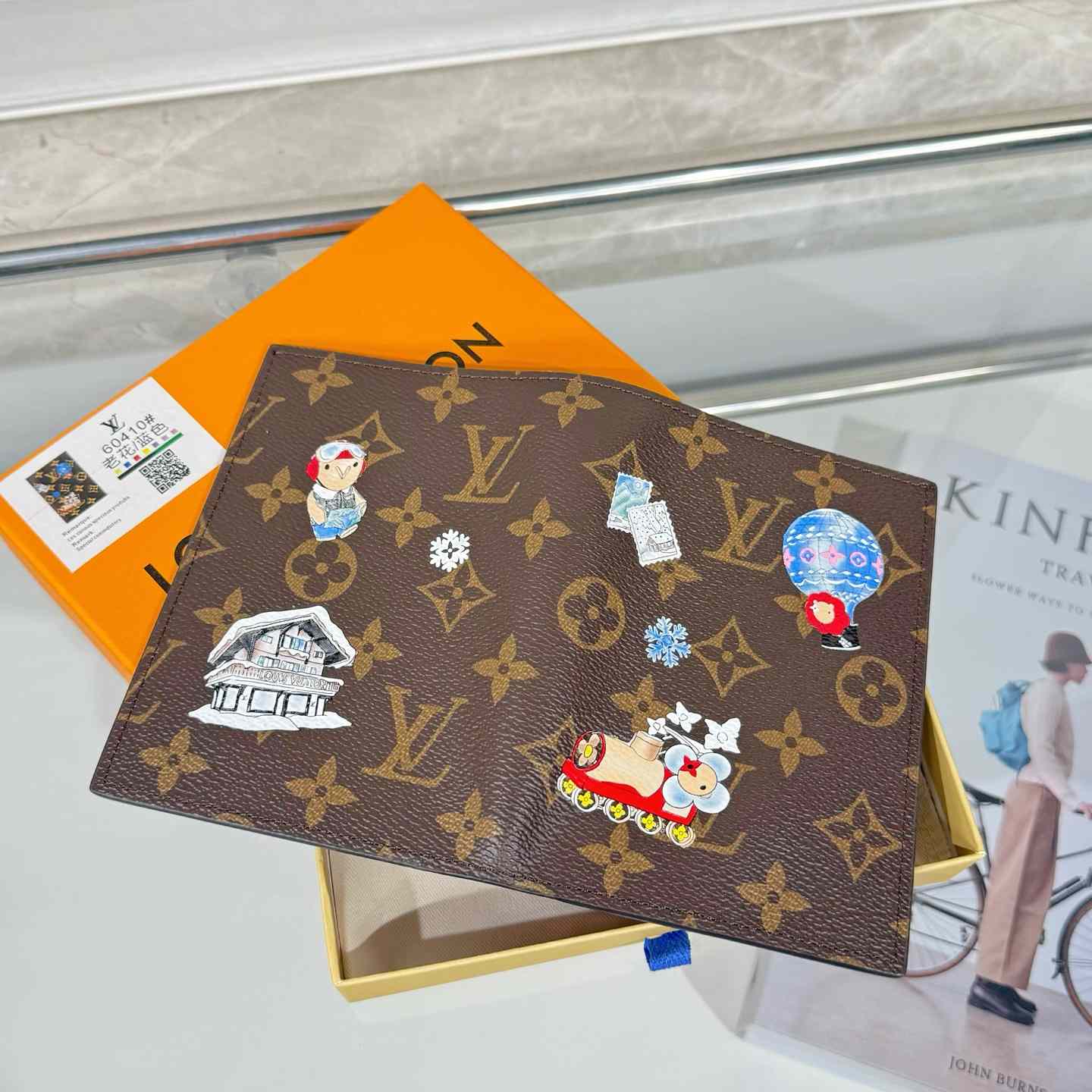 Louis Vuitton Passport Cover    - EUR FASHION