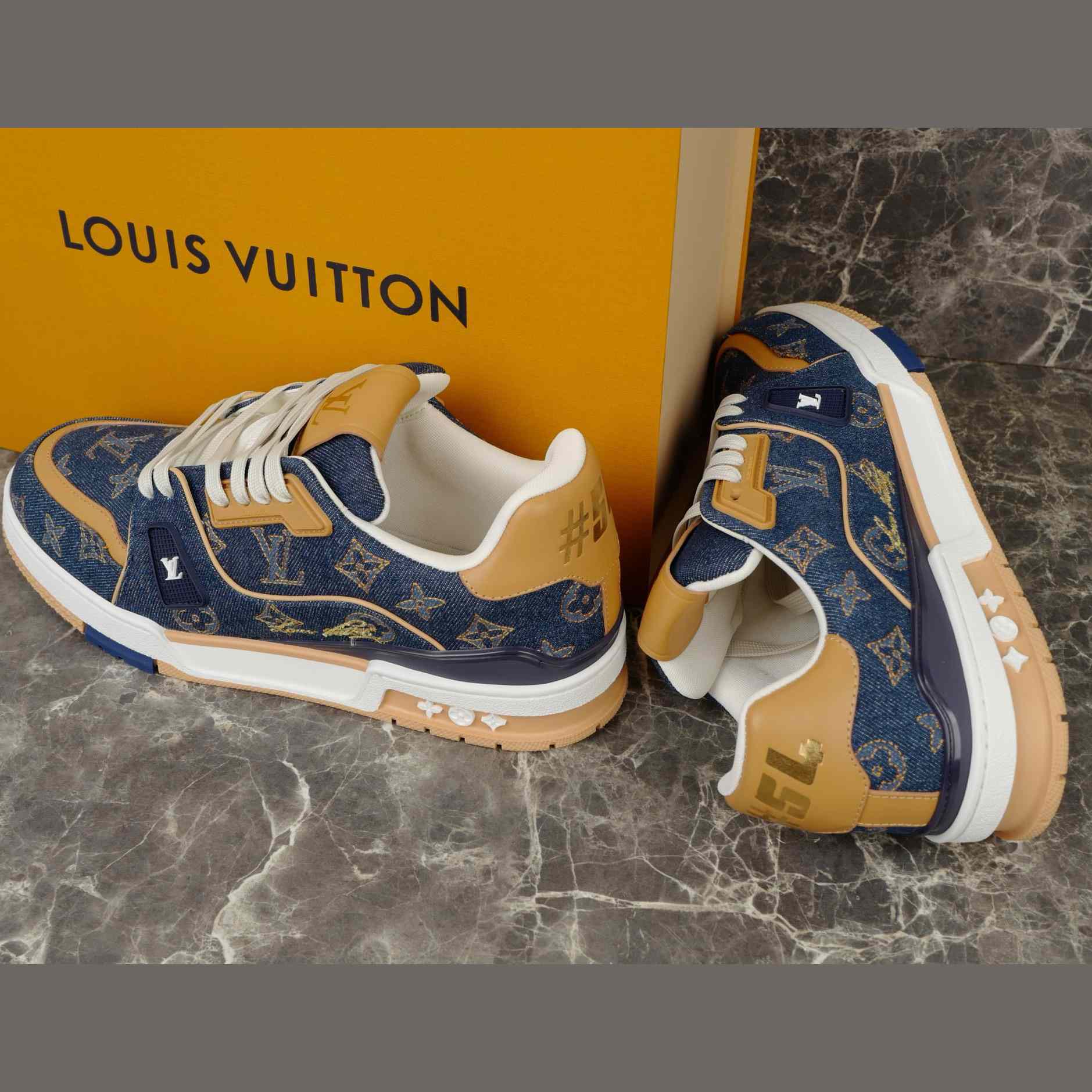 Louis Vuitton LV Trainer Sneaker   1AJ354 - EUR FASHION