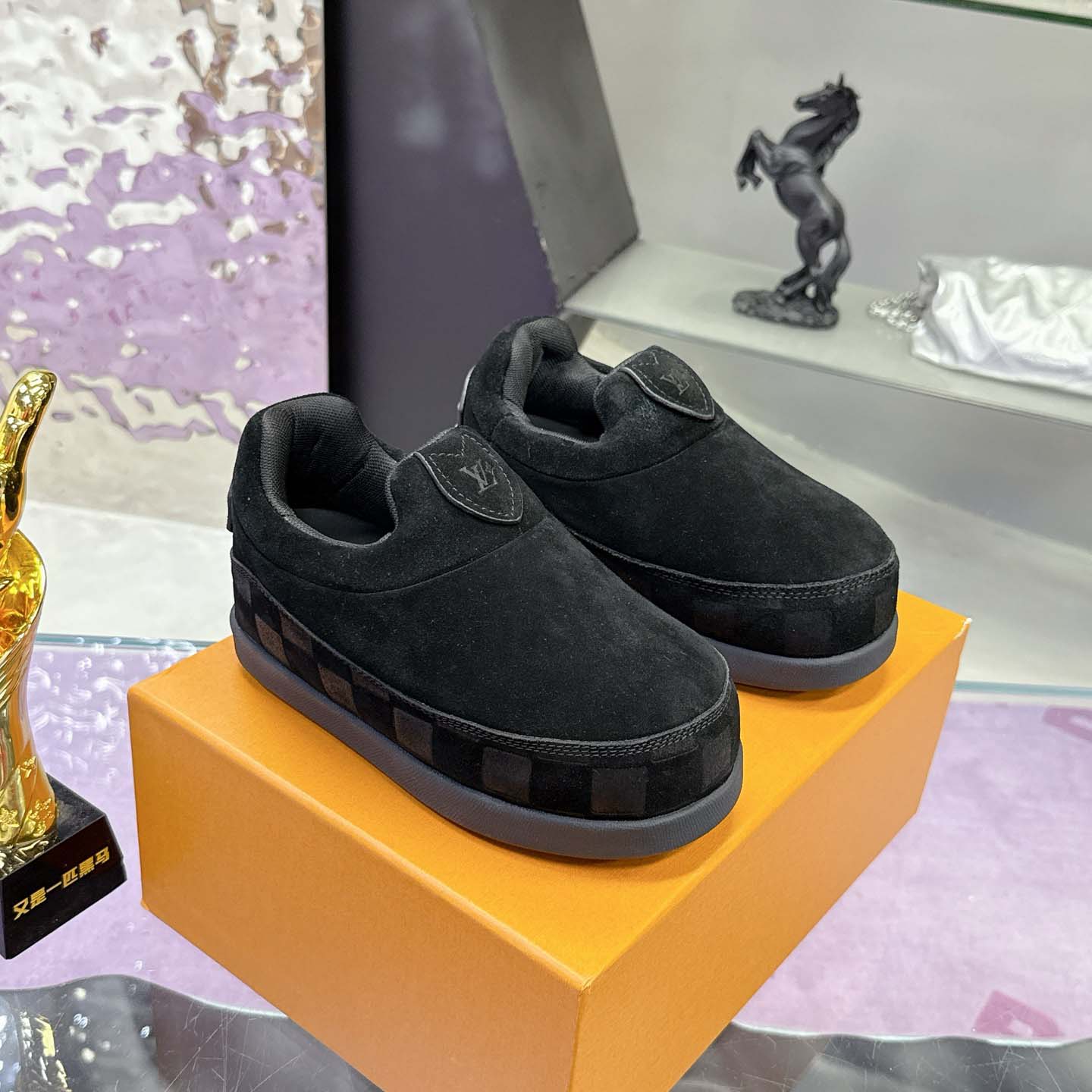 Louis Vuitton LV Yeti Slip On   1AIJCU - EUR FASHION