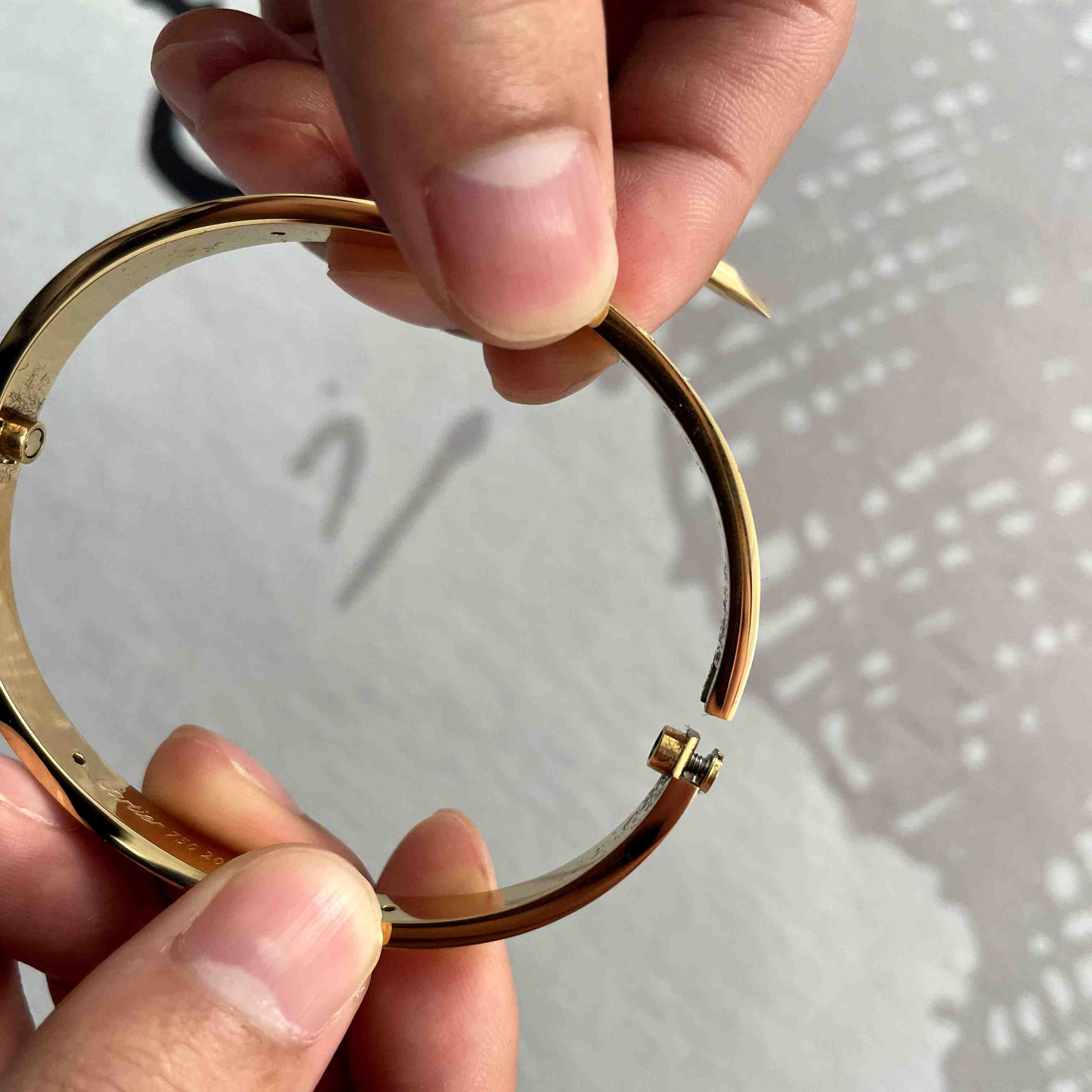 Cartier High Quality Gold Cartier Bracelet - EUR FASHION