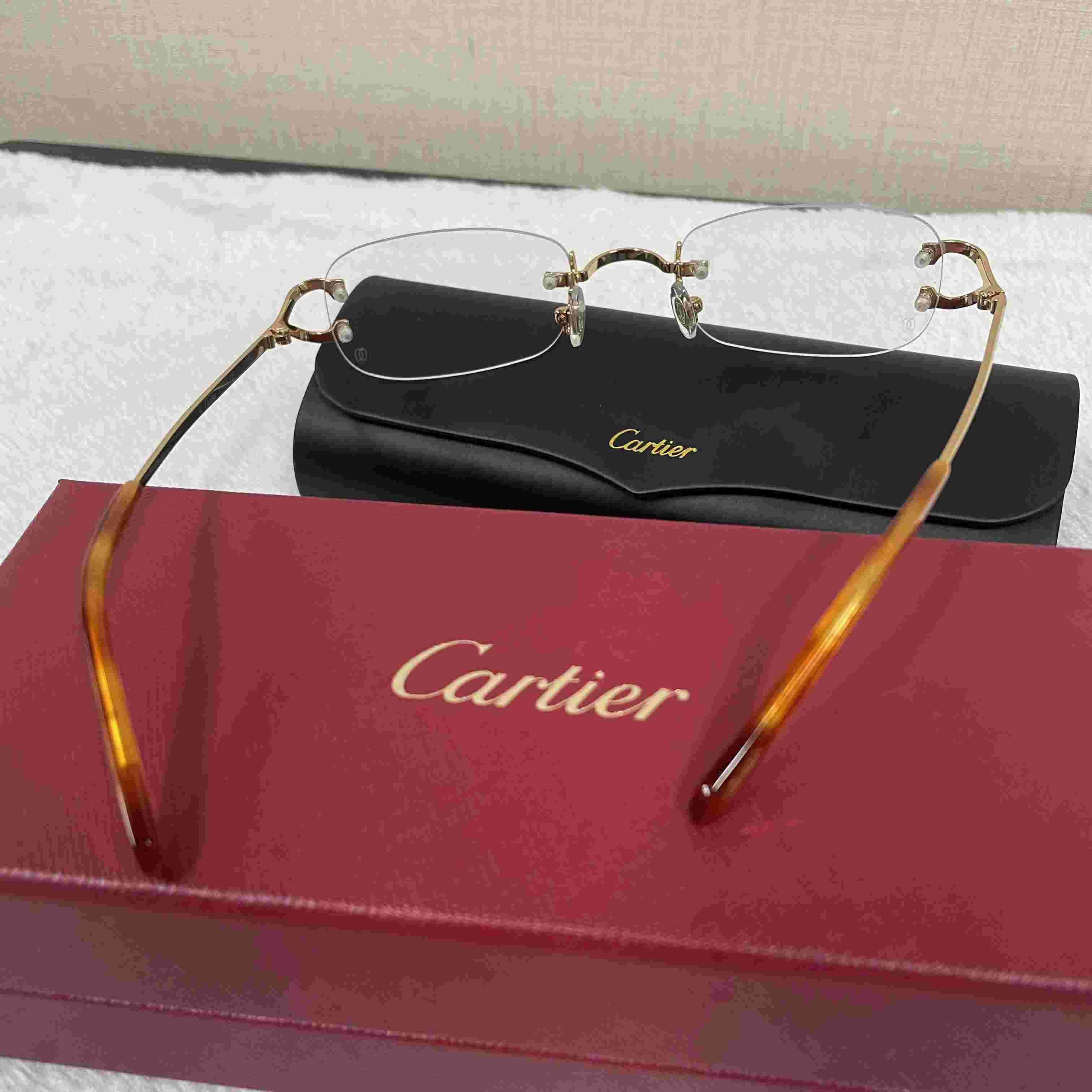 Cartier 2820829 Eyeglasses In Gold - EUR FASHION