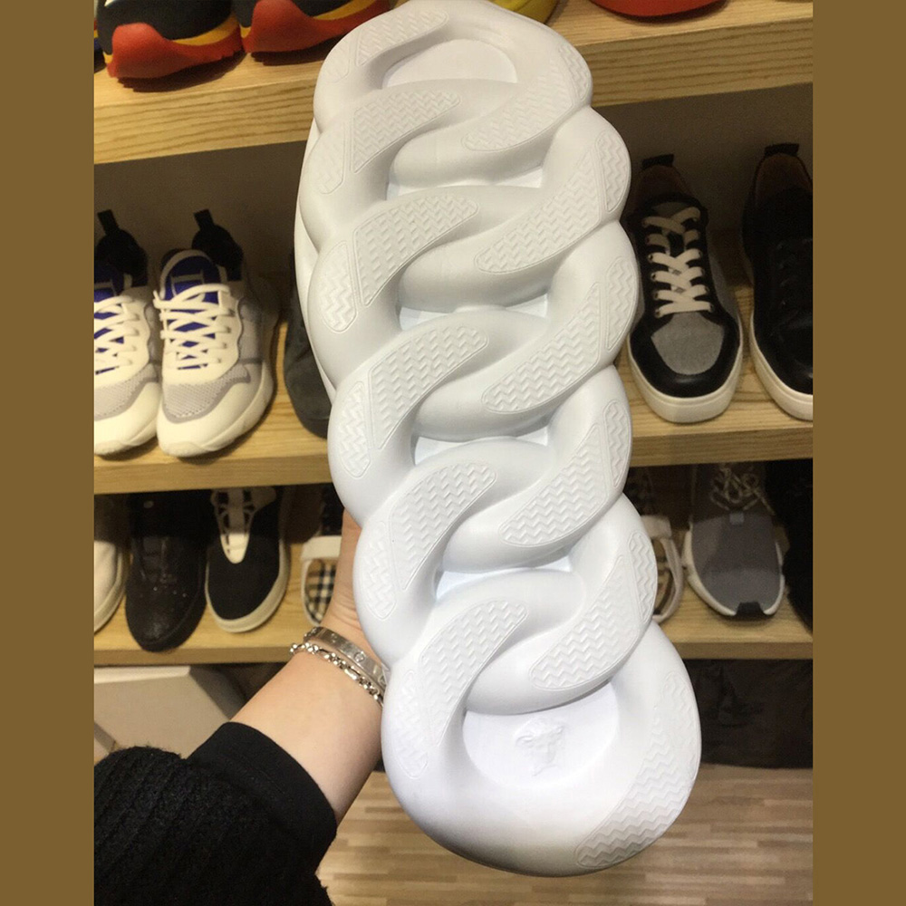 Versace Chain Reaction Sneakers White - EUR FASHION
