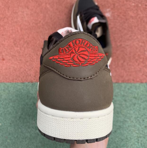 Jordan Travis Scott X Nike Air Jordan 1 Low - EUR FASHION