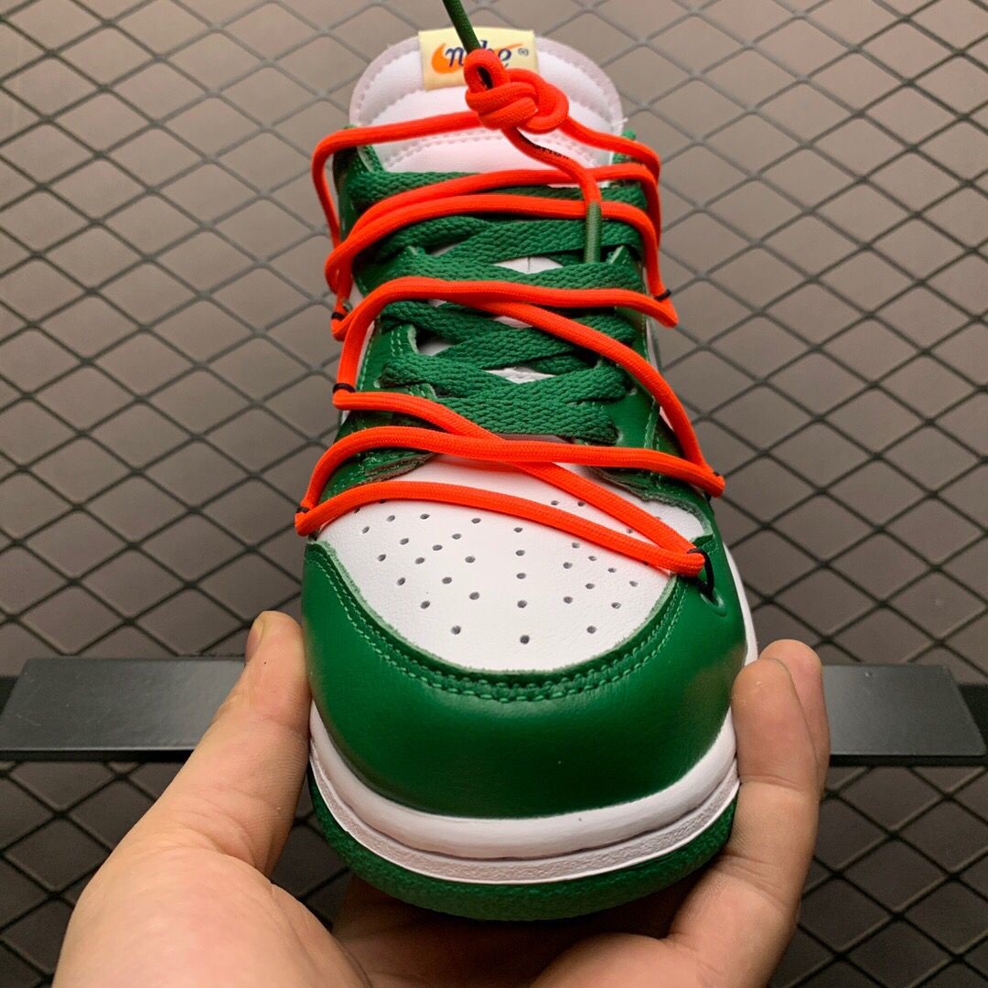 Off-White X Futura X Nike SB Dunk Low In White/Pine Green  - EUR FASHION